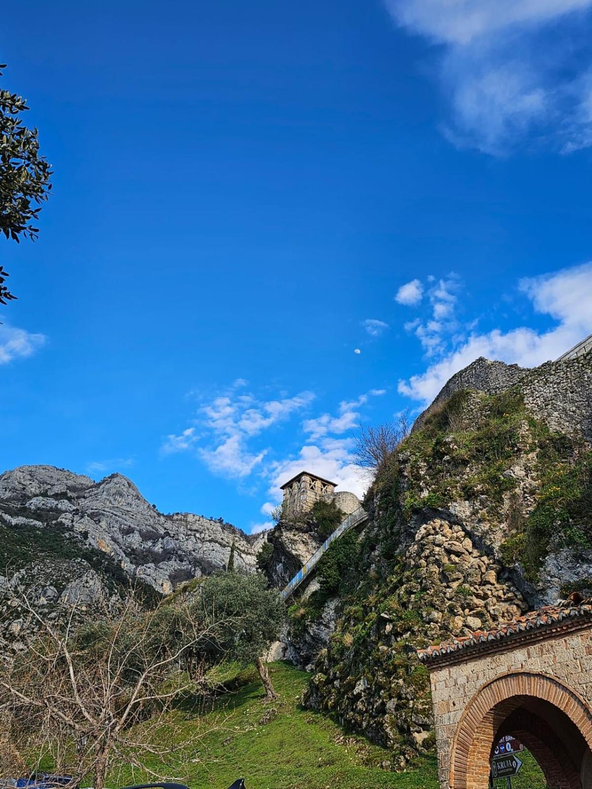 Castle - inside,Voga Guesthause