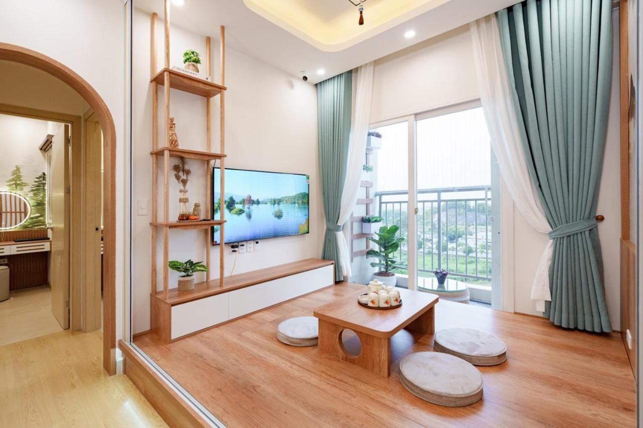 Windy Hill Homestay Dragon Castle Hạ Long view 4