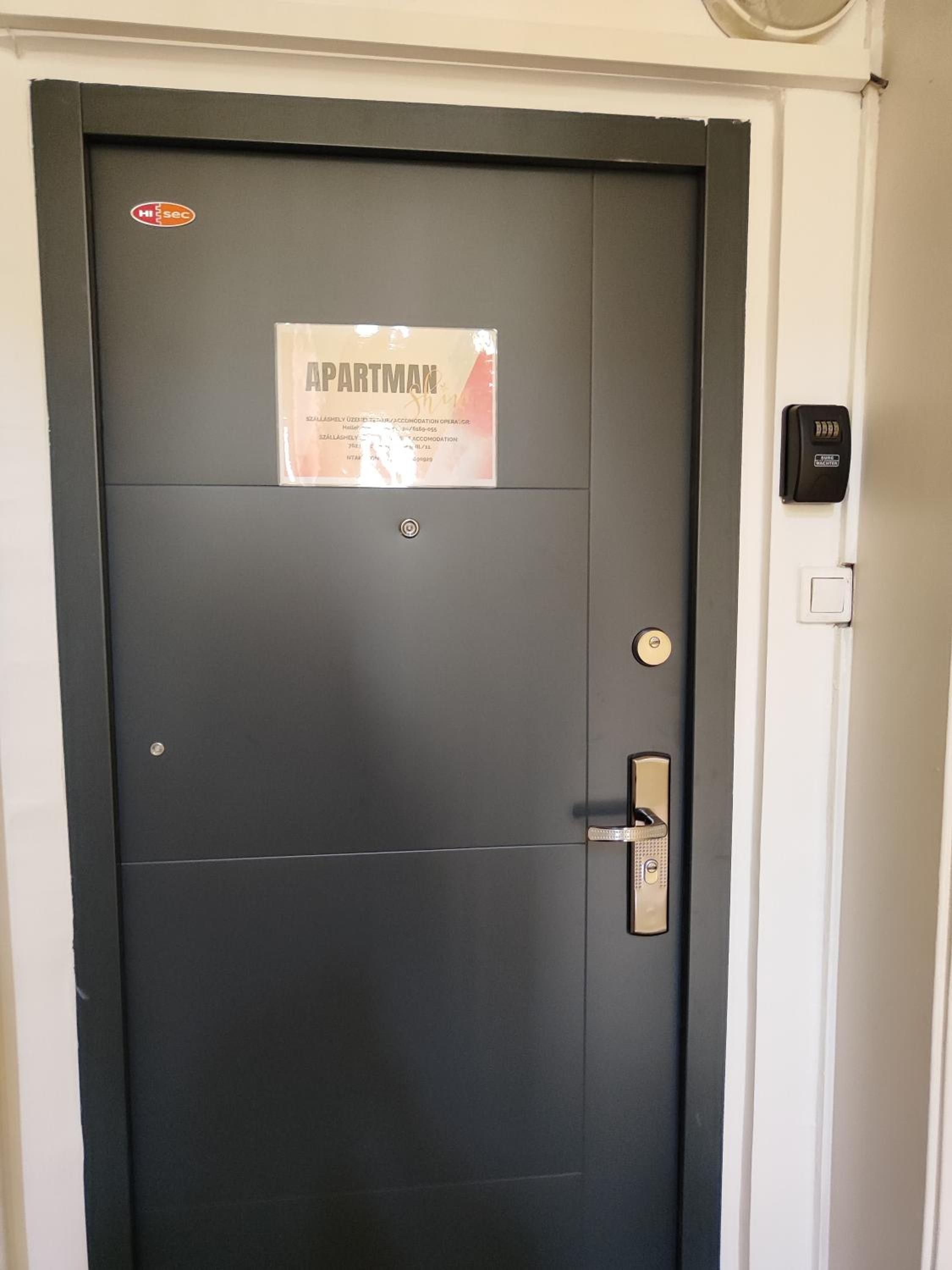 Apartman Shine
