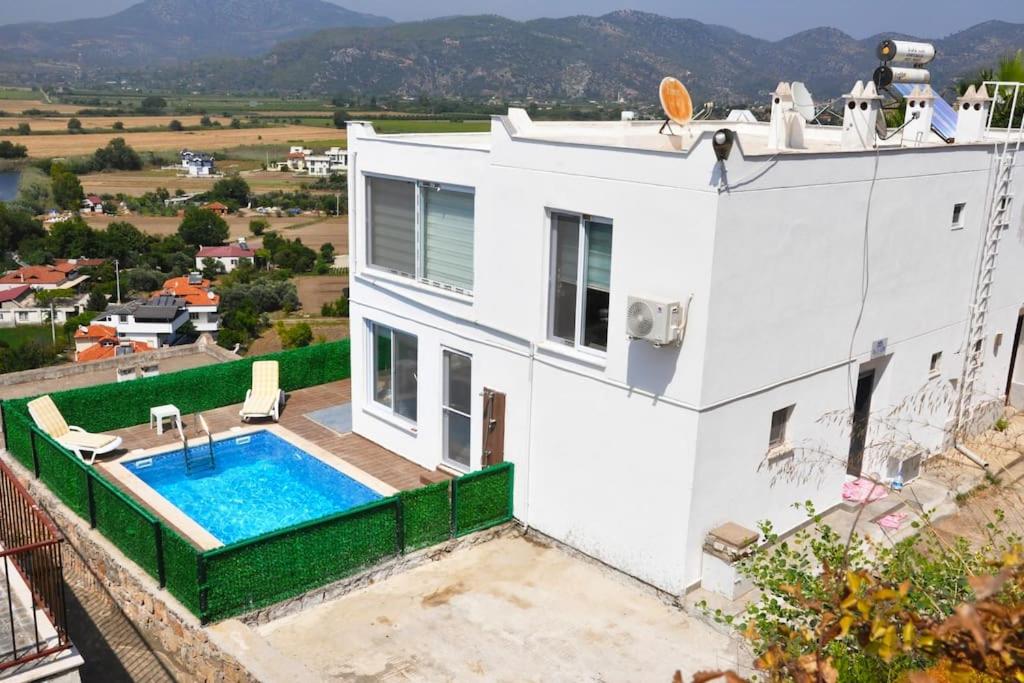 Dalaman'da Doğa Manzaralı Villa Azur view 3