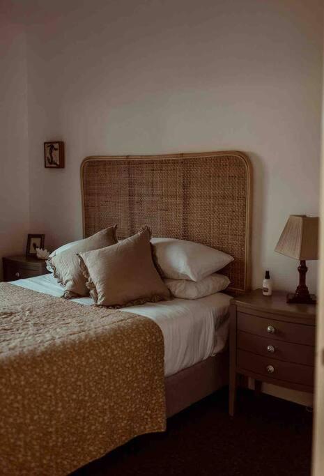 The Sea Keeper Bicheno cosy seaside cottage