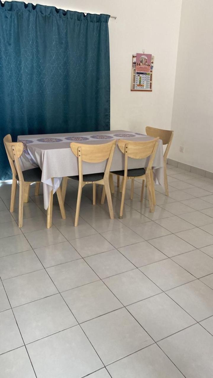 Bahanis Homestay Suci Bandar Ainsdale, Seremban photo 8