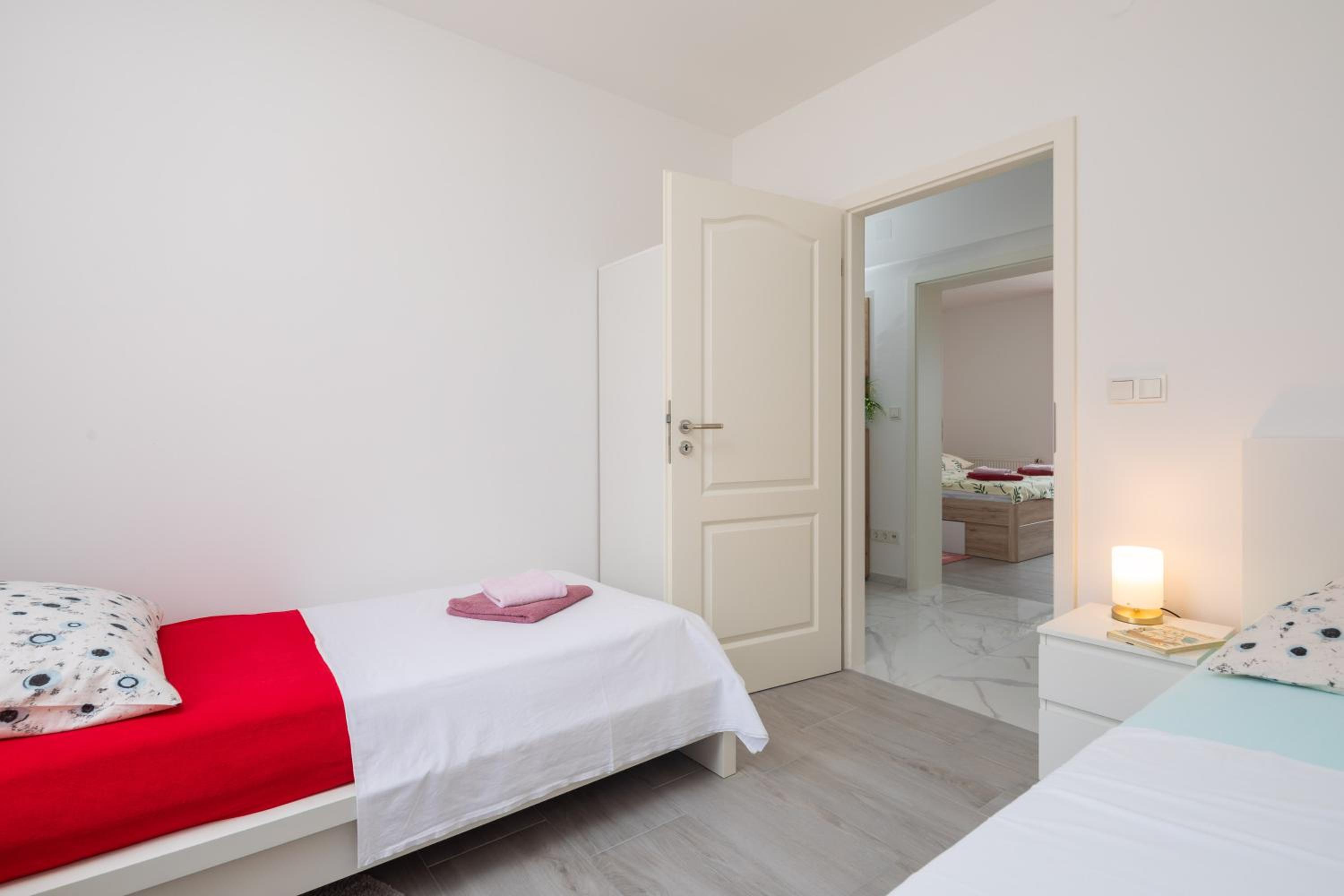 Paramount Apartments