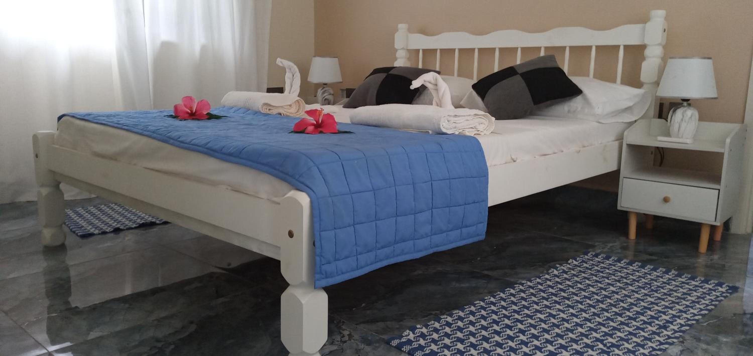 Dan Kazou Self Catering view 5