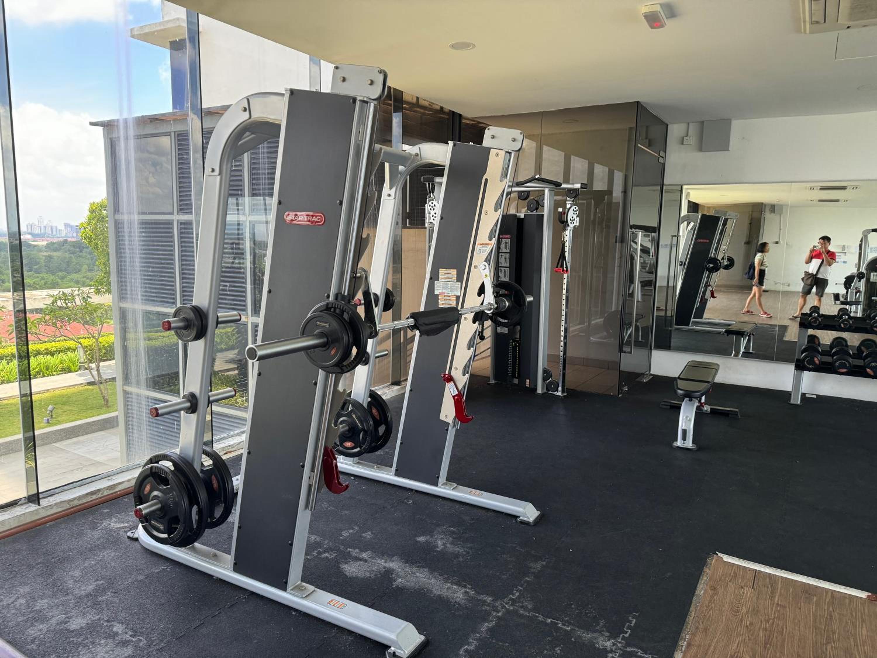 1tebrau residences suite min98
