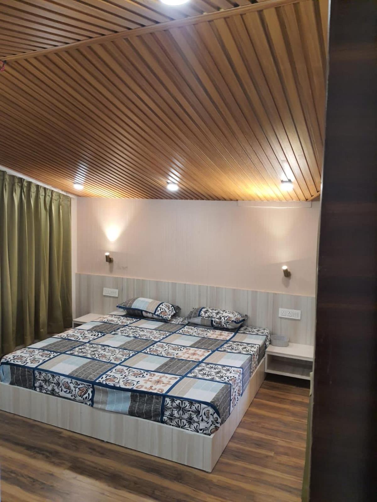 Cozy Cove - Newly built 3BHK Duplex with rare valley view view 2