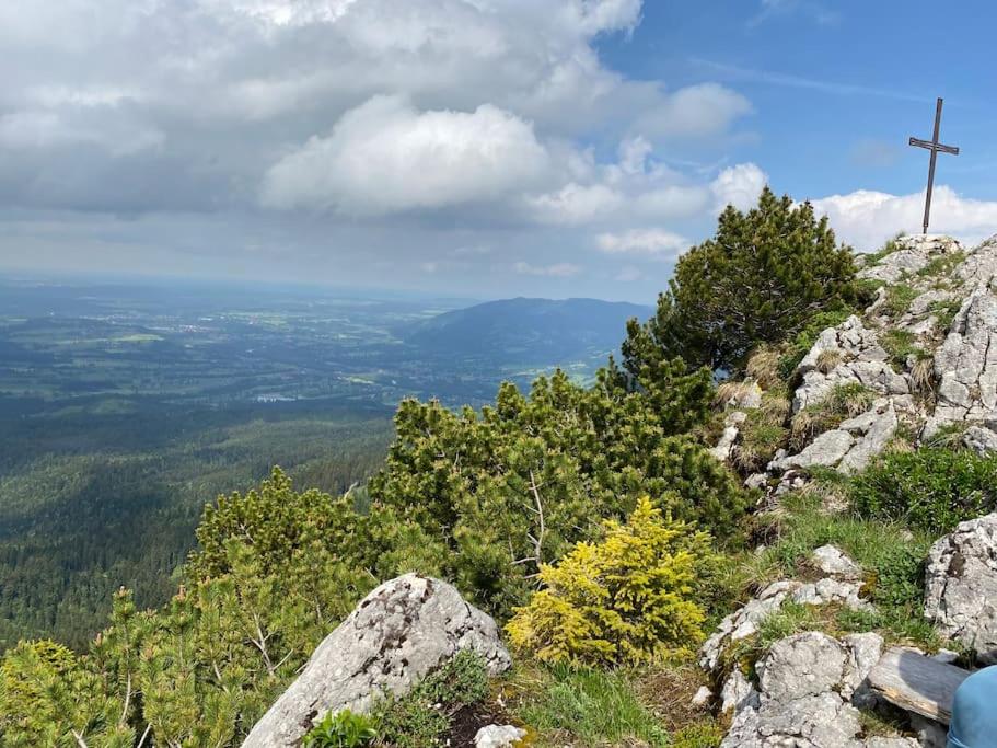 Ferienwohnung Wiesenglück nahe Tegernsee & Alpen