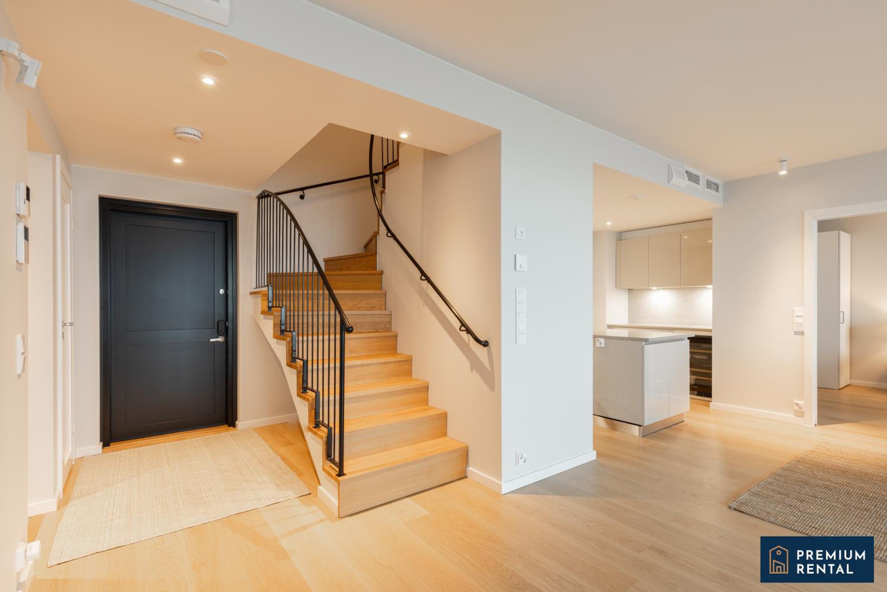 C44 Ultimate Luxury Waterfront Penthouse