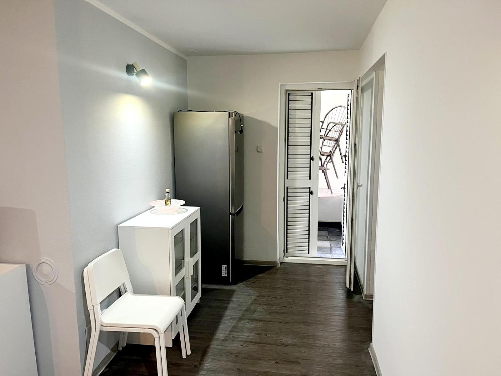 Apartment Gajac C72 view 4
