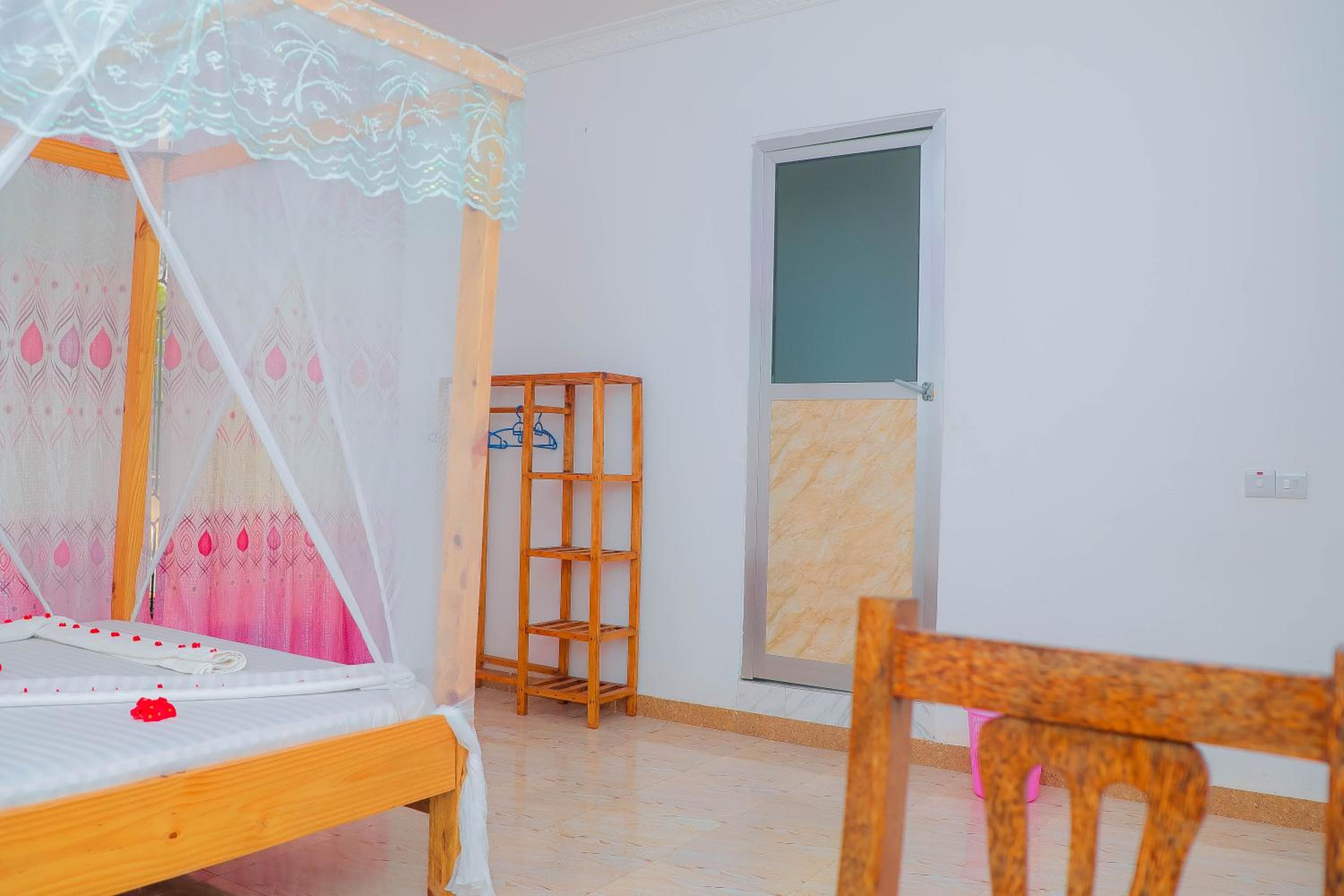 Raha house