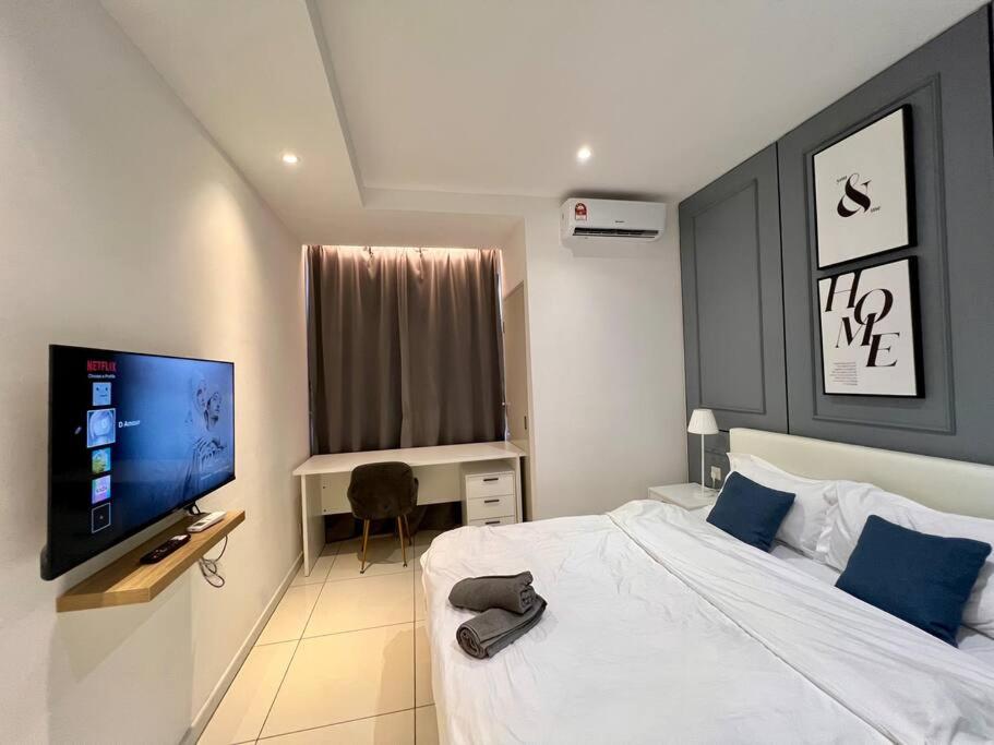 The Urban Right at Horizon Suites KLIA