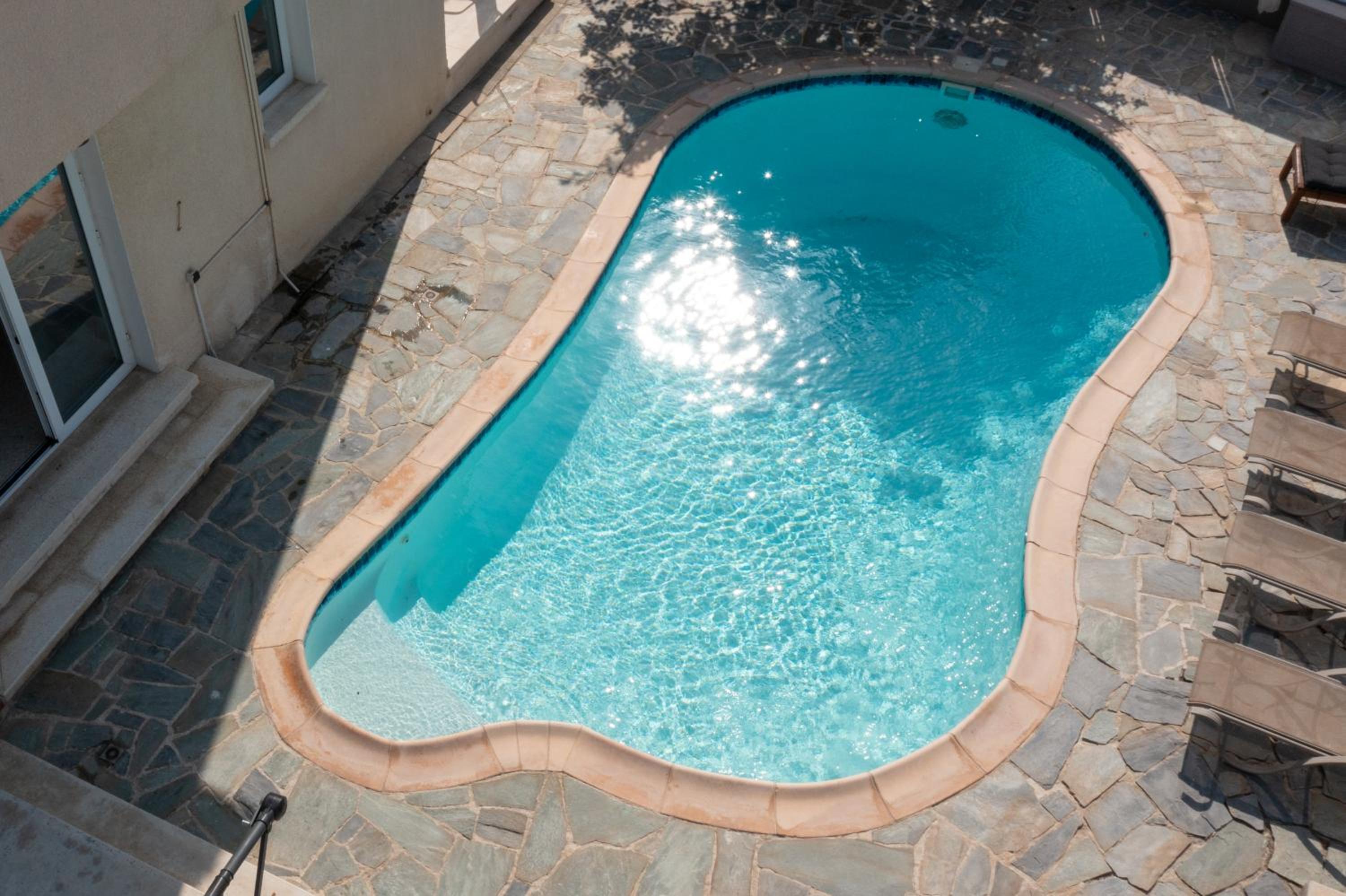 LightHouse Pool Villa