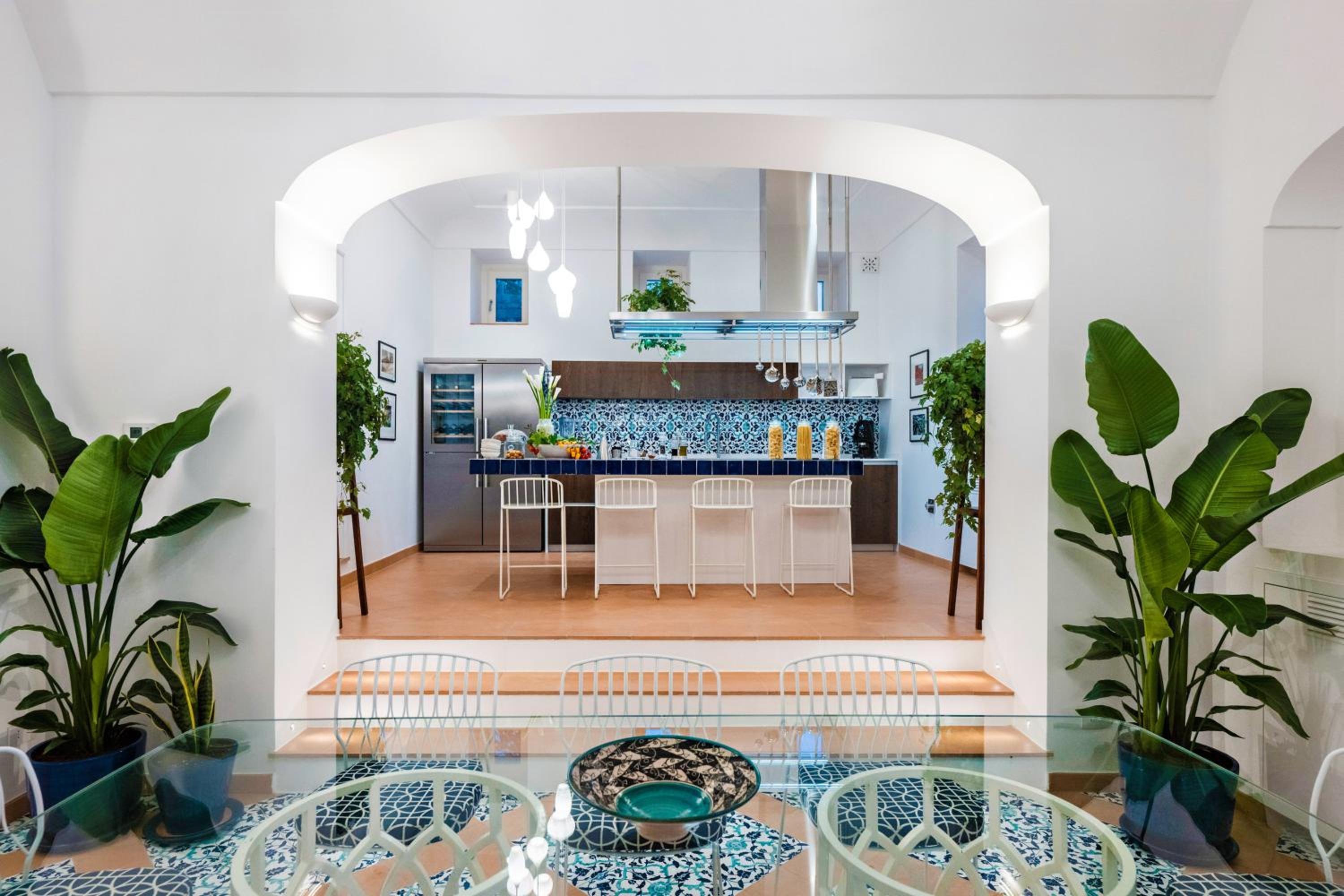 AMORE RENTALS - Villa Blu view 5
