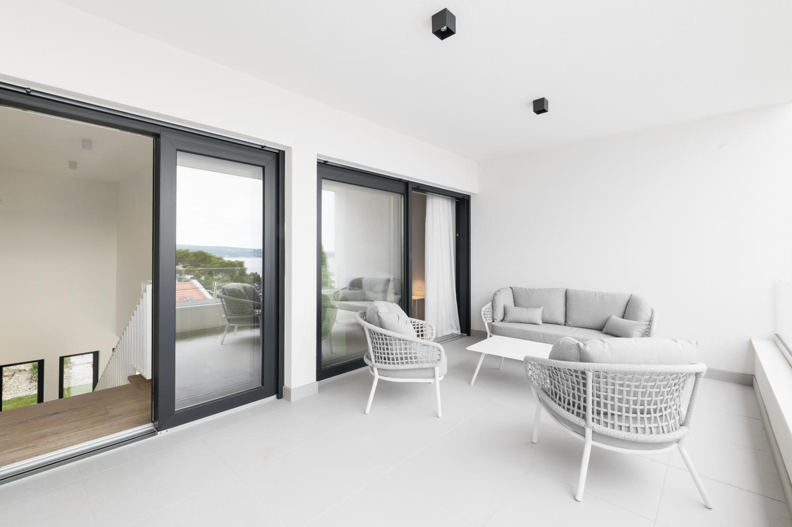 New modern villa by the sea, magical view, a few minutes from the beach - by TRAVELER tourist agency Krk - ID 2000