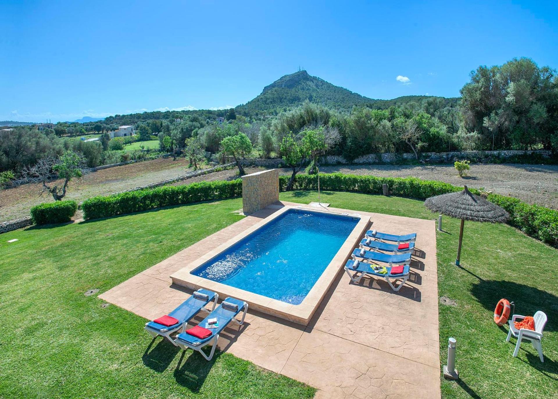 Ca na Baussana by Vintage Travel