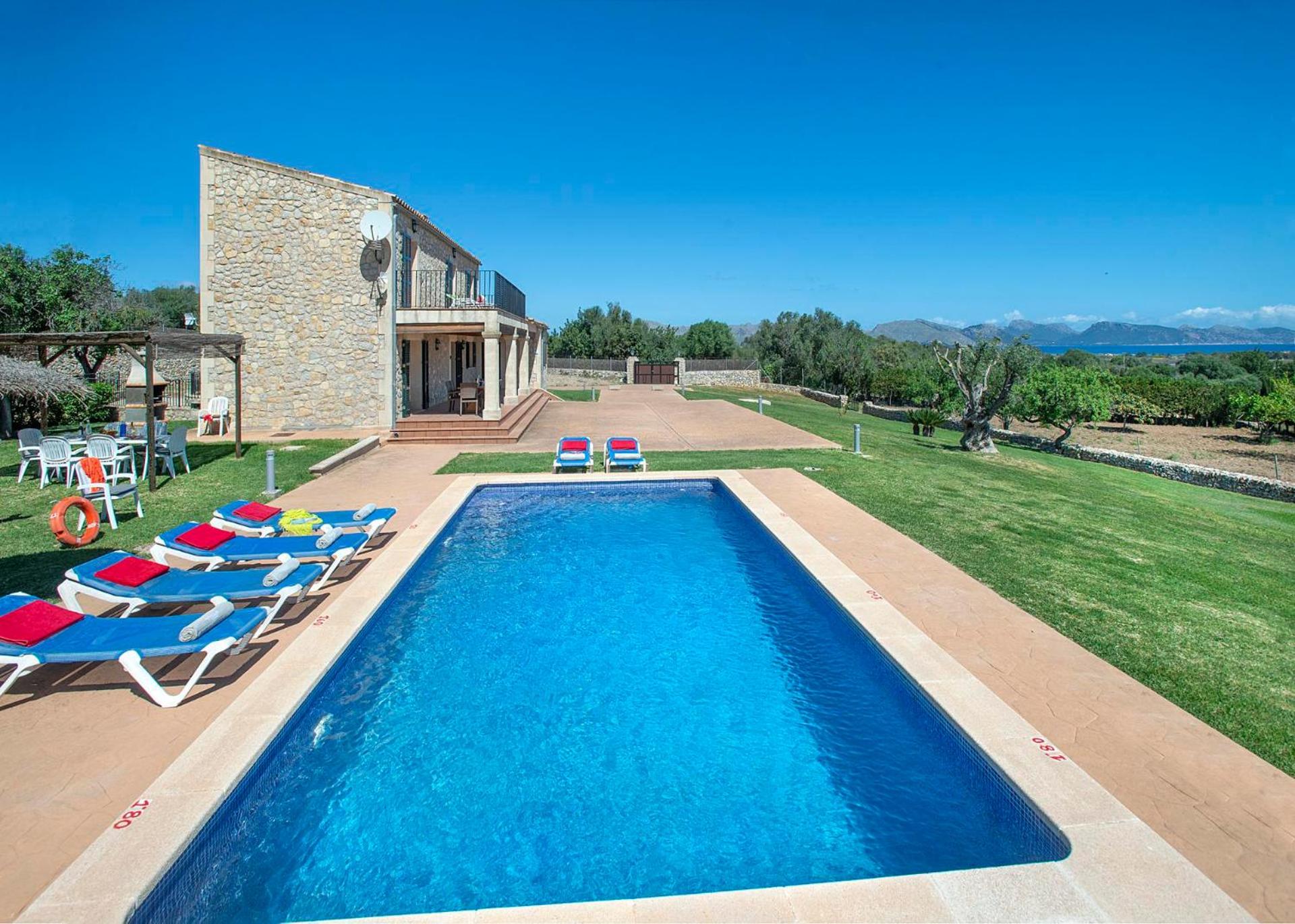 Ca na Baussana by Vintage Travel