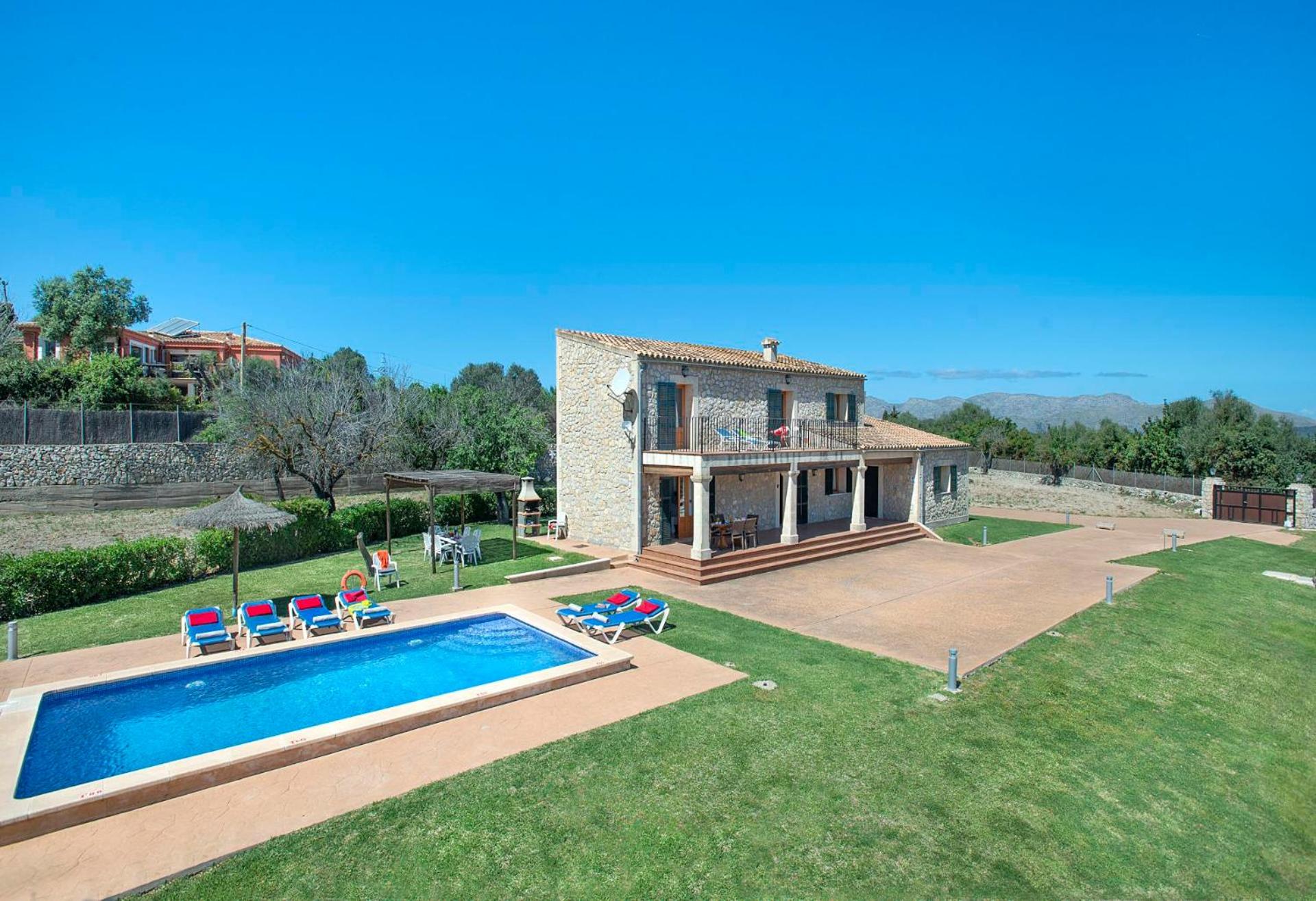 Ca na Baussana by Vintage Travel