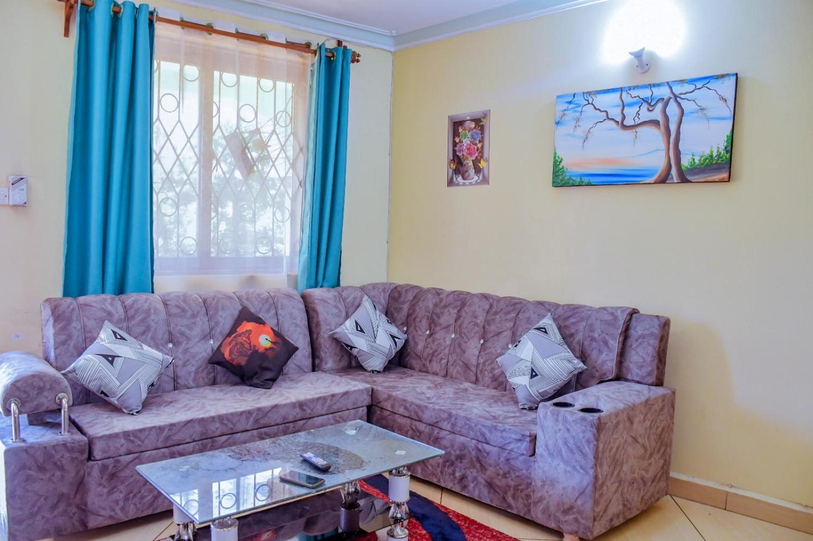 Dasha Studio apartment Bamburi D4 view 2