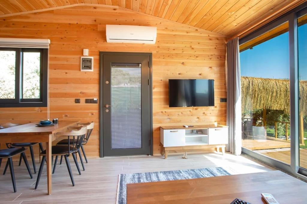 Villa Zeytin Havuzlu jakuzili