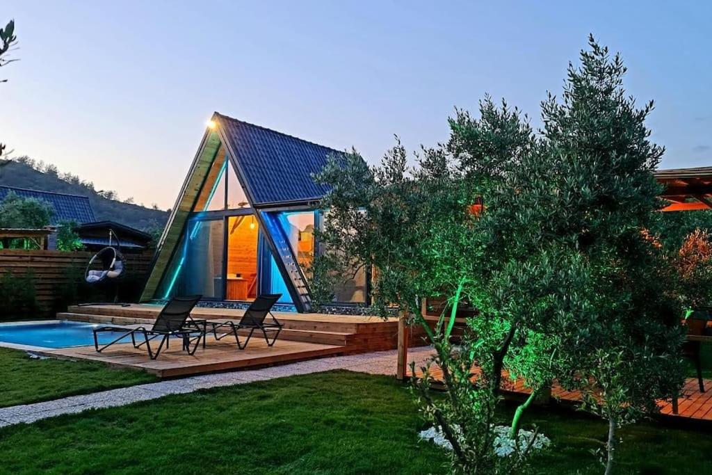 Villa Zeytin Havuzlu jakuzili