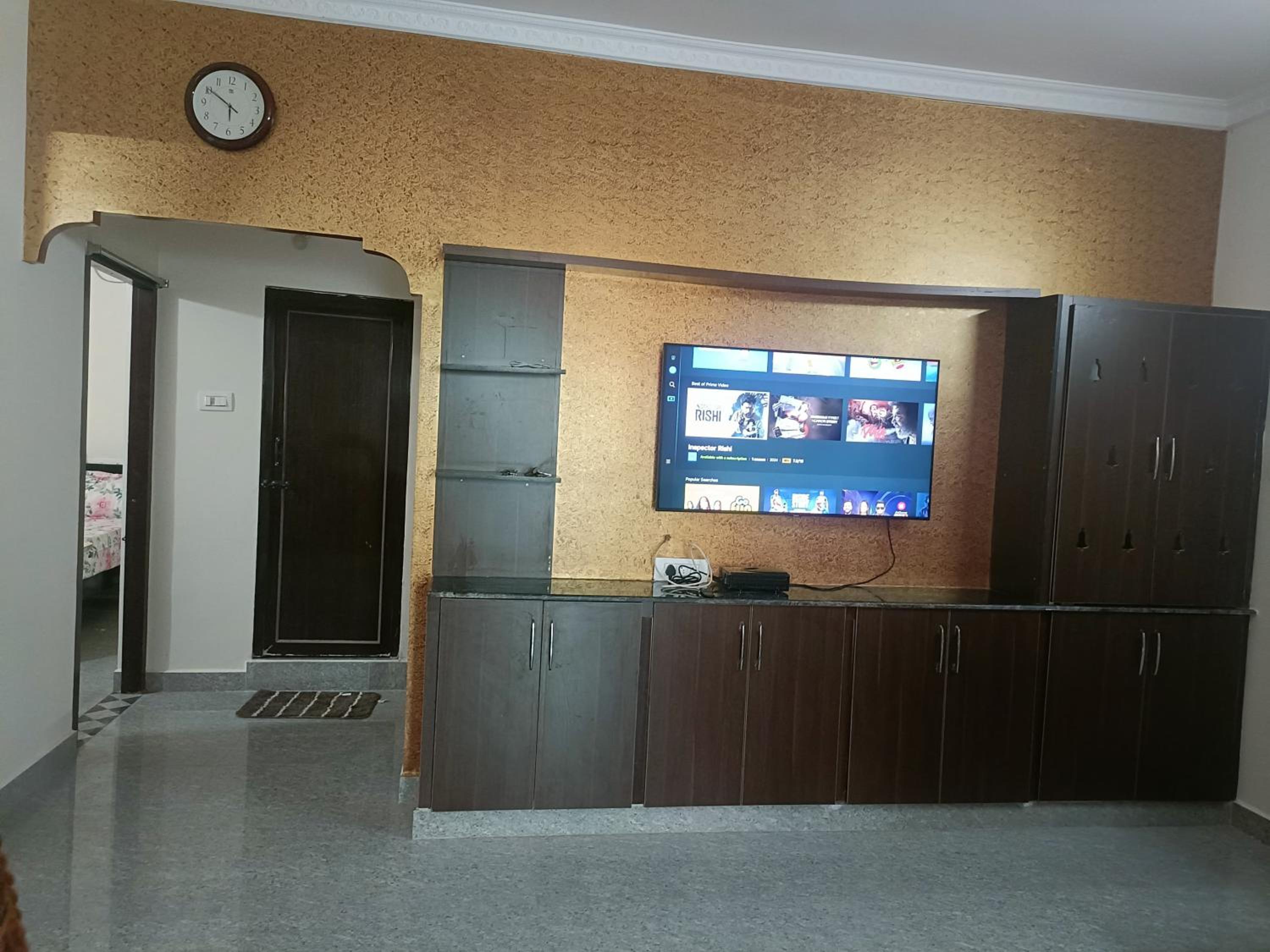 SREENIVASA HOME STAY