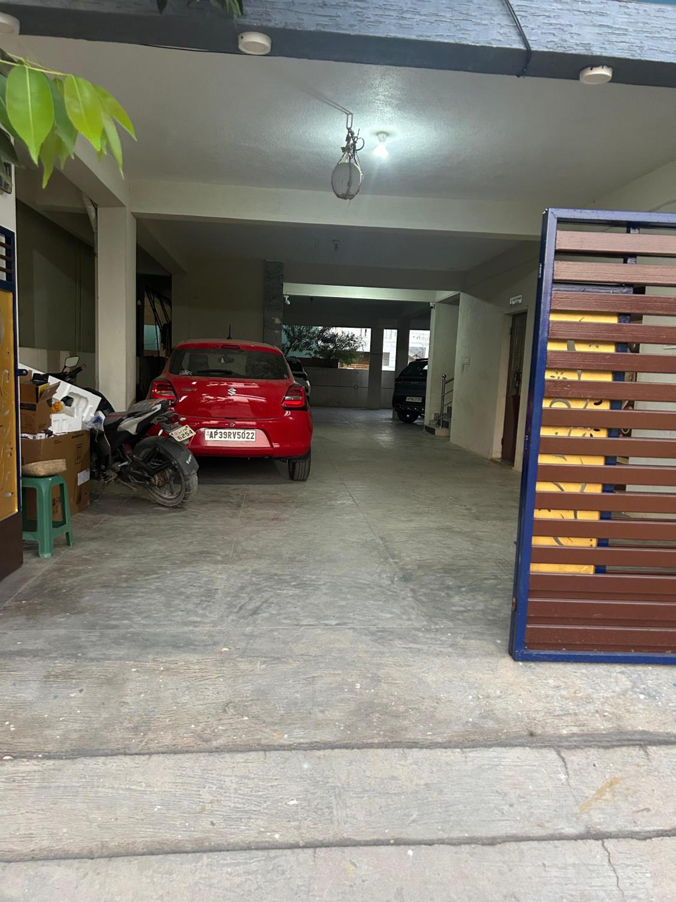 SREENIVASA HOME STAY