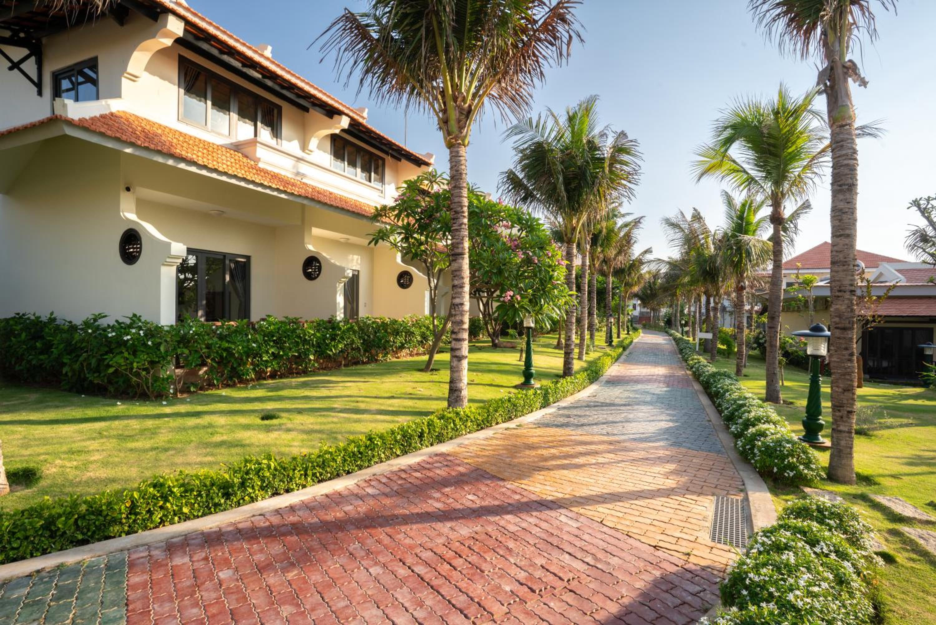 Blooming Lotus Resort