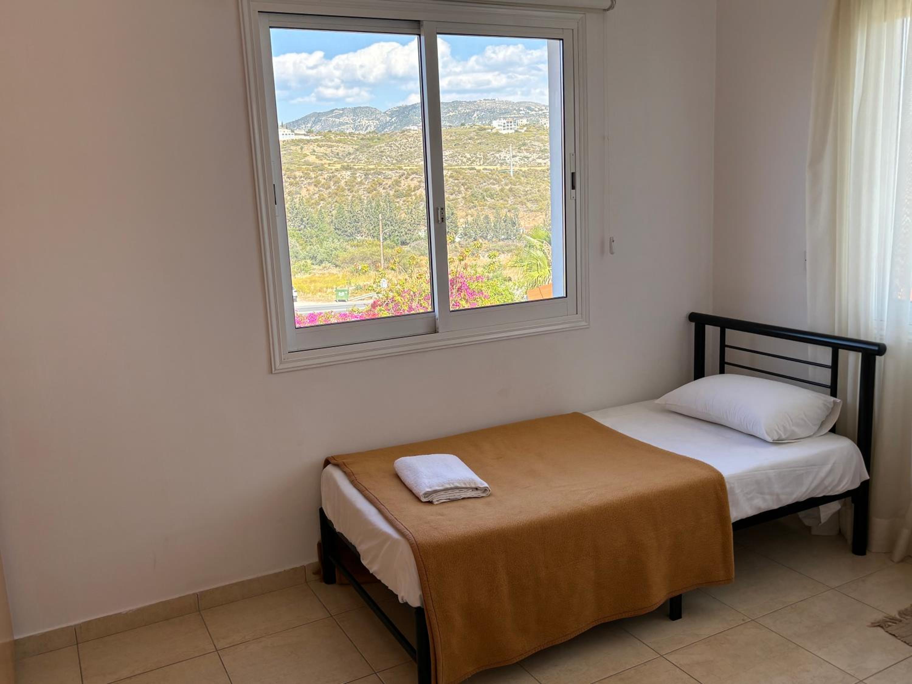 Coral Bay Sunbeam Villa - No Car Needed!