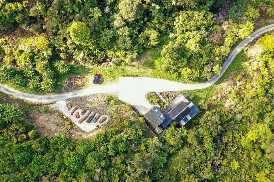 Matakana Retreat - Luxury Off Grid Lodge in Nature view 3