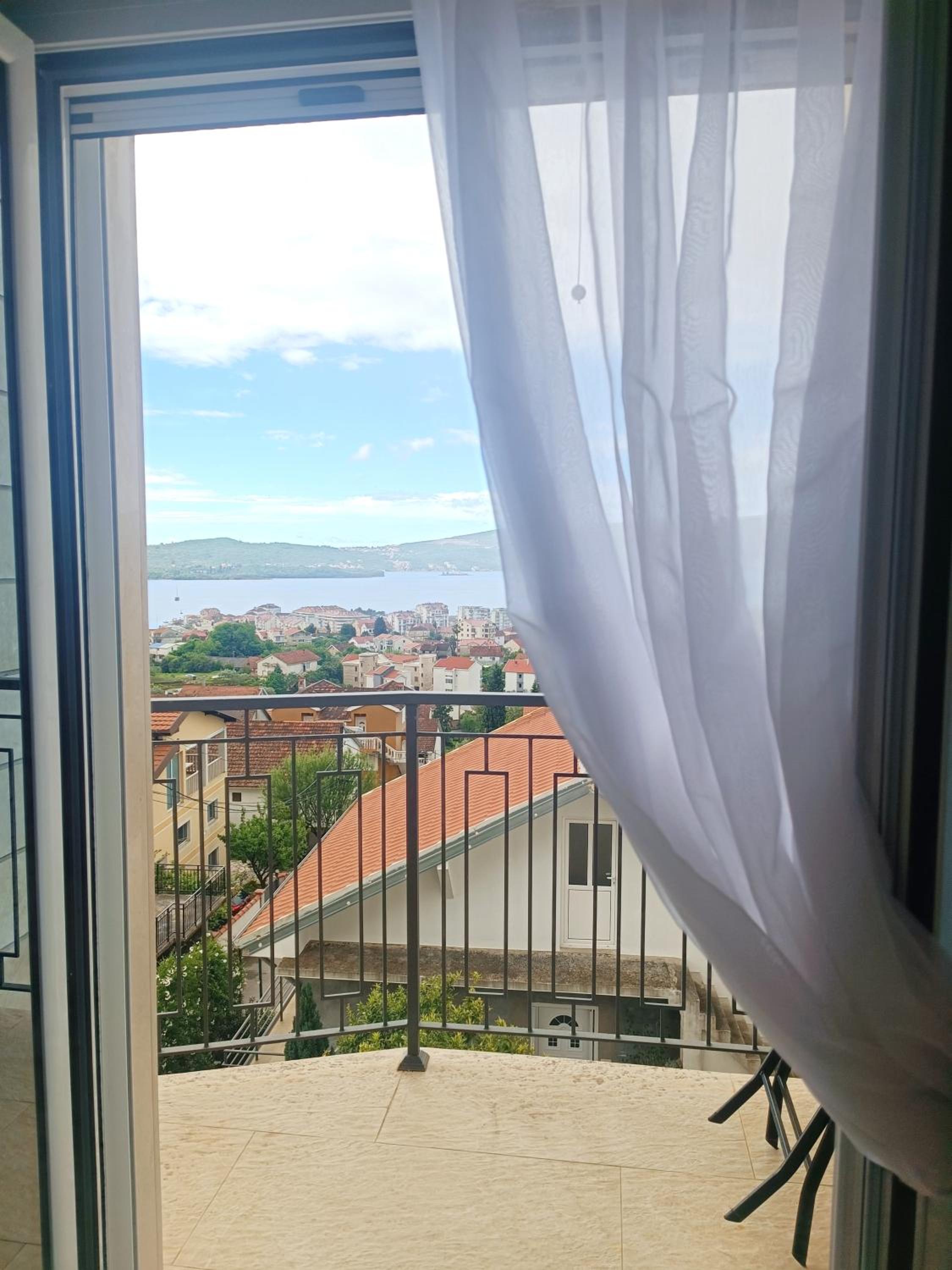 Lux Apartment Tivat view 2