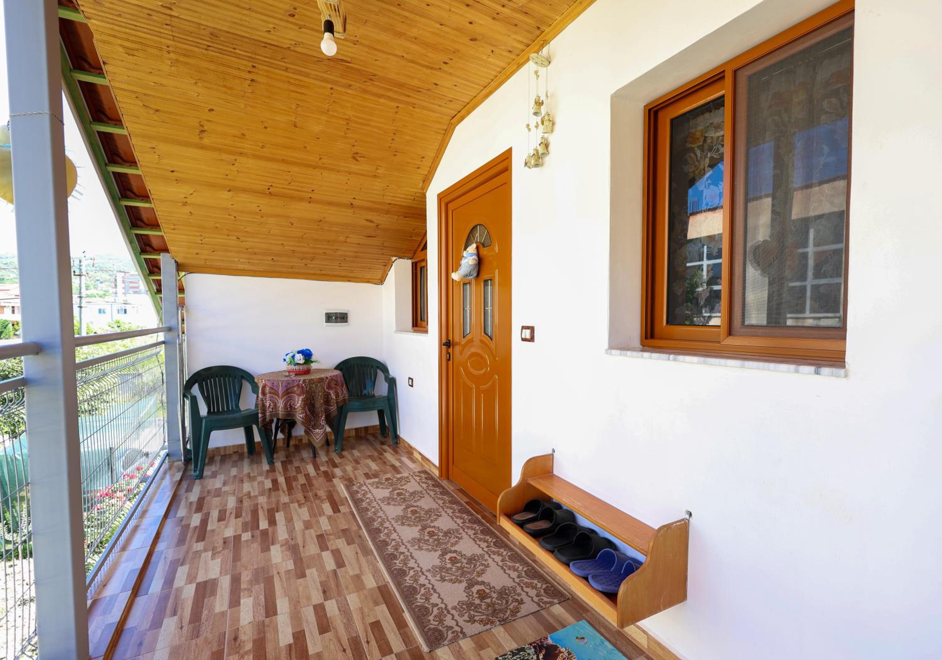 Samuela Cozy Retreat