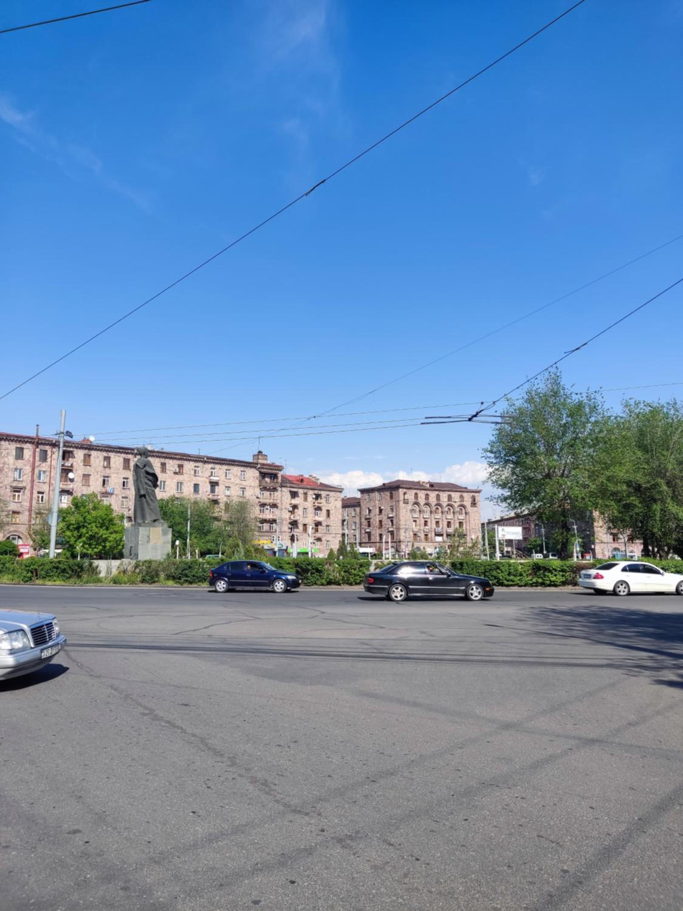 Perfect Studio near Metro