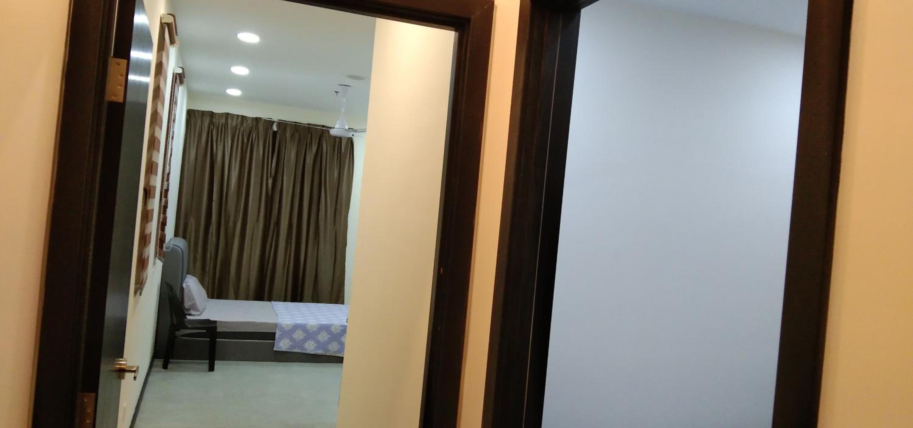 PINTARMAN KL at NEU SUITES