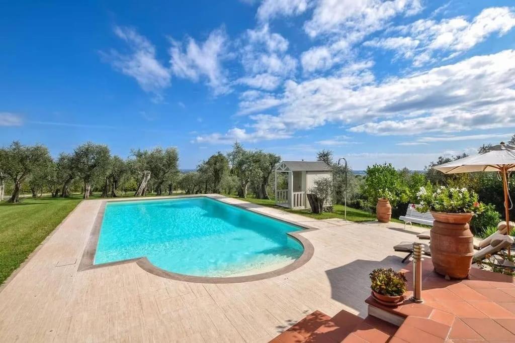 Villa Uliveta by Nicola Real Estate photo 5