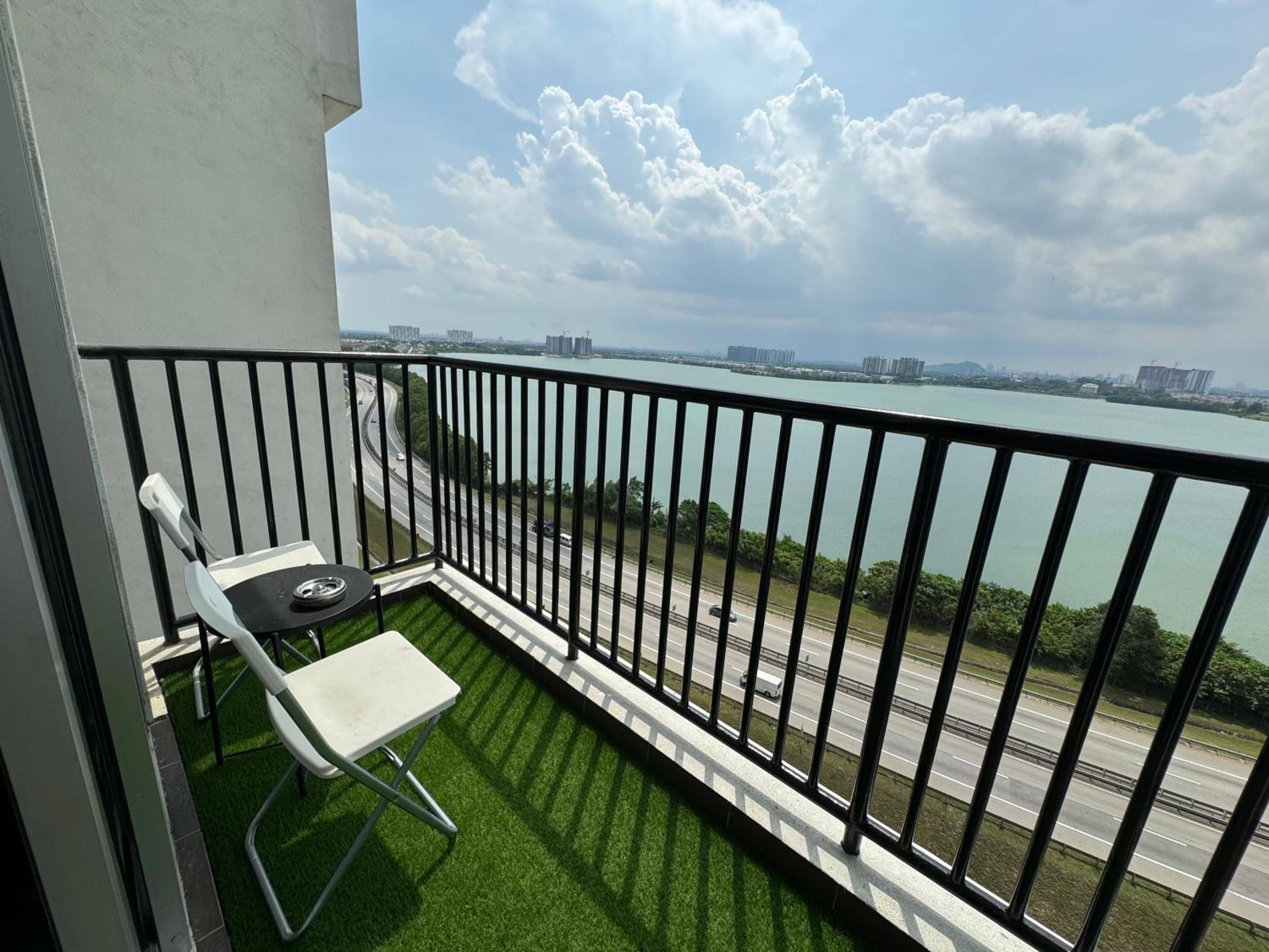 Skylake Residence Luxury Family Vacation