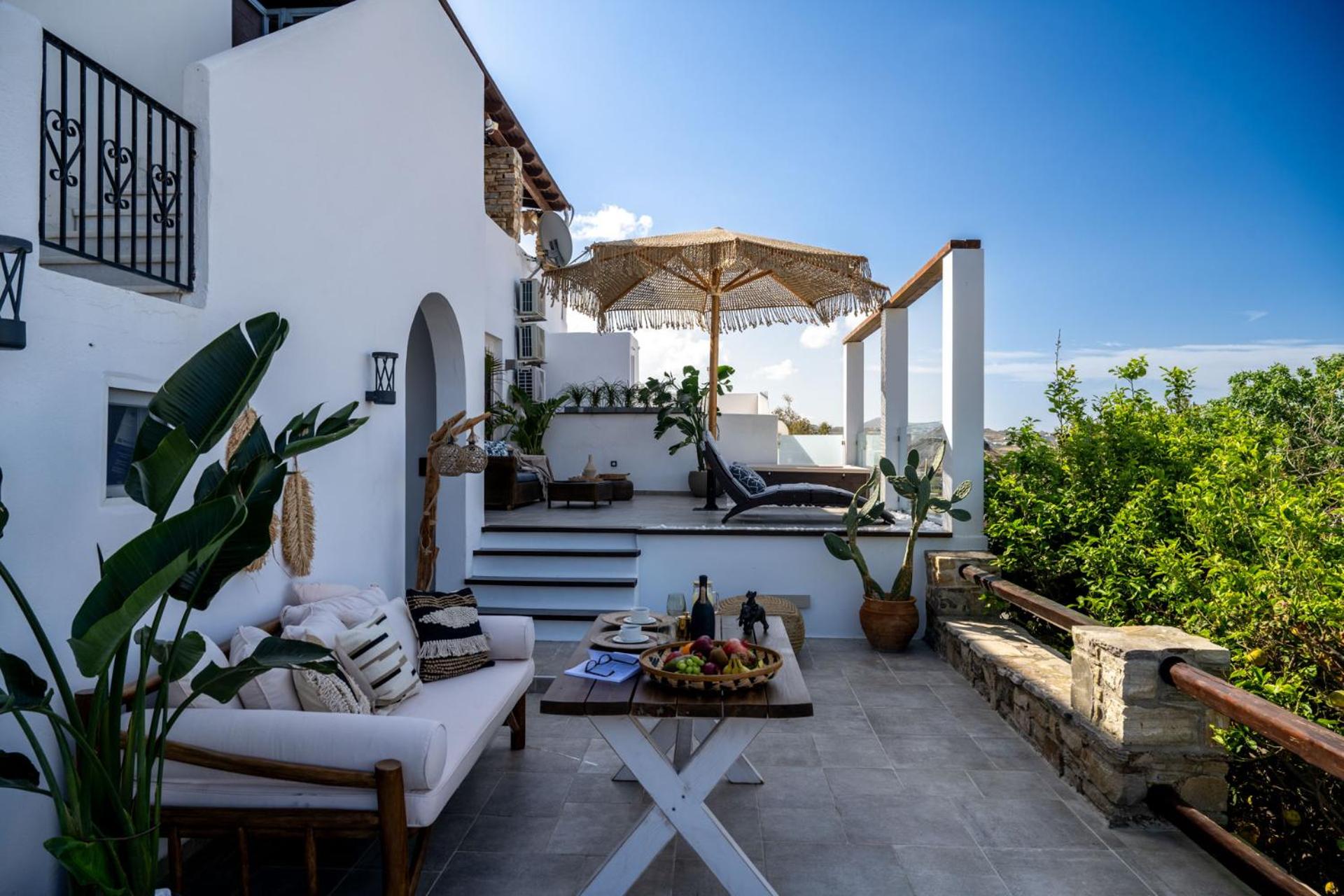 Mythodea Luxury Villa Ι Sunset Horizon & Jacuzzi