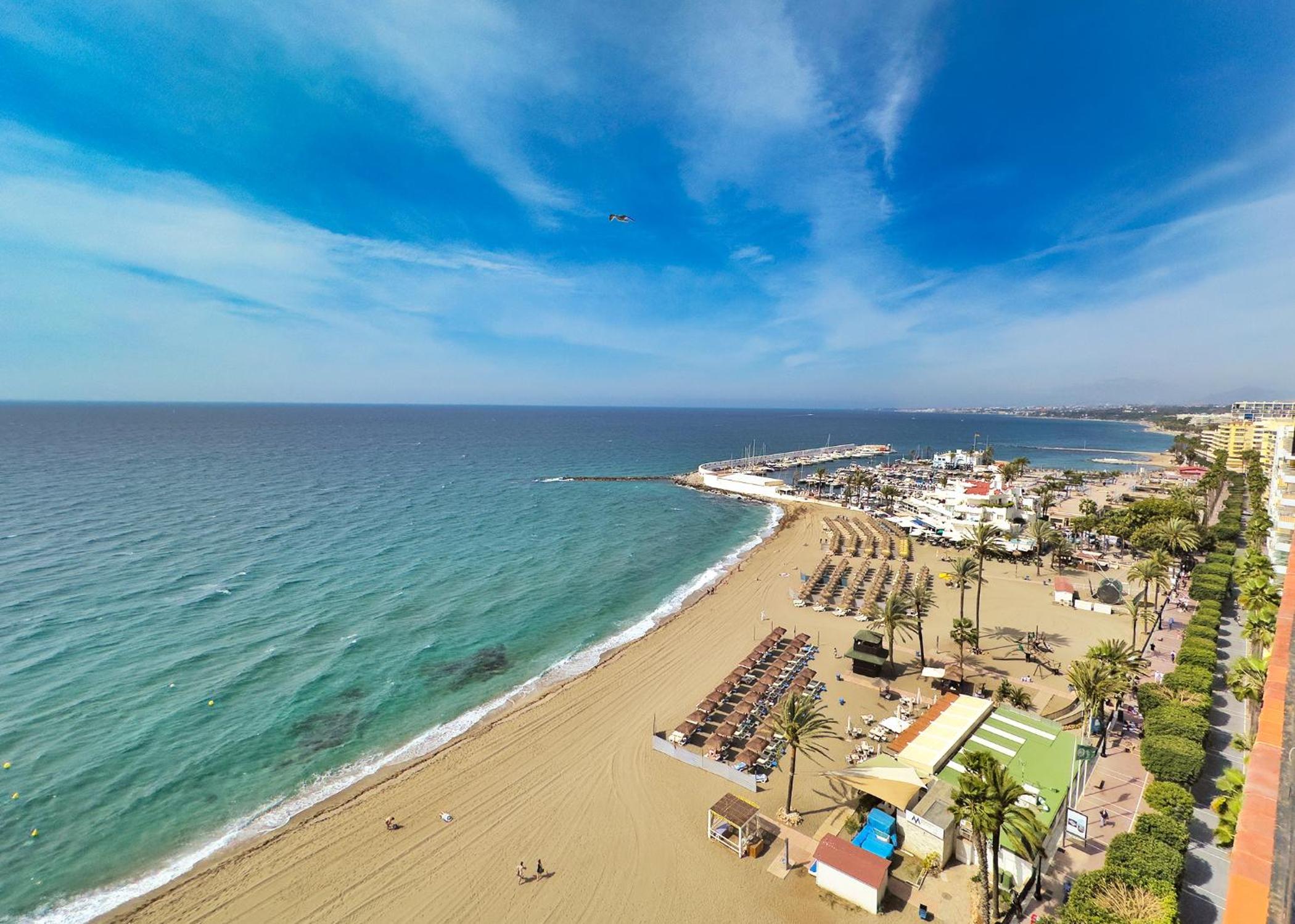 Mediterraneo 1007 Fabulous One Bedroom Apartment with Sea View view 4