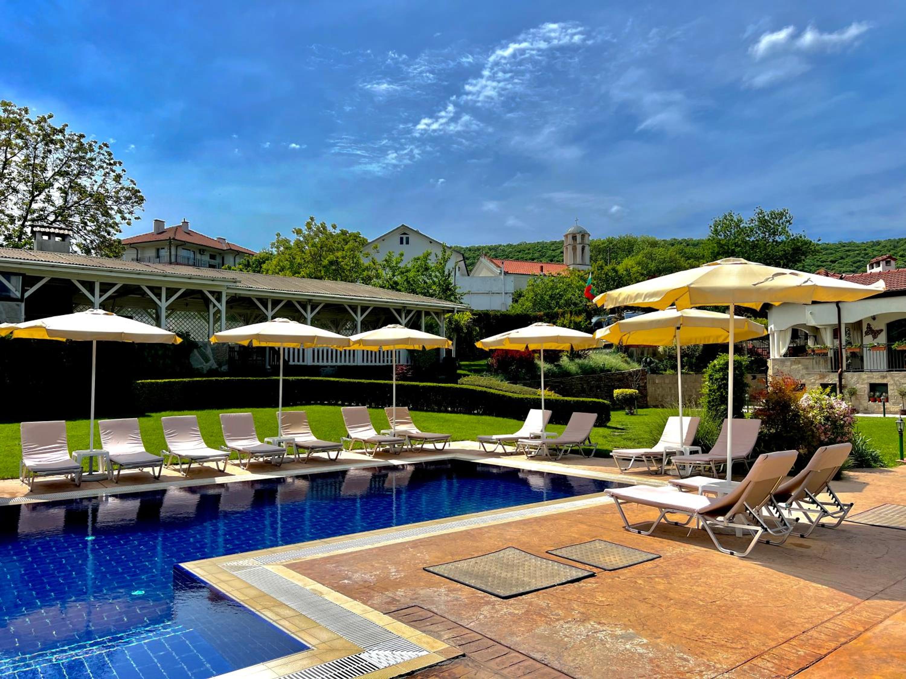 Guest House PETRA- Medovo, Sunny beach