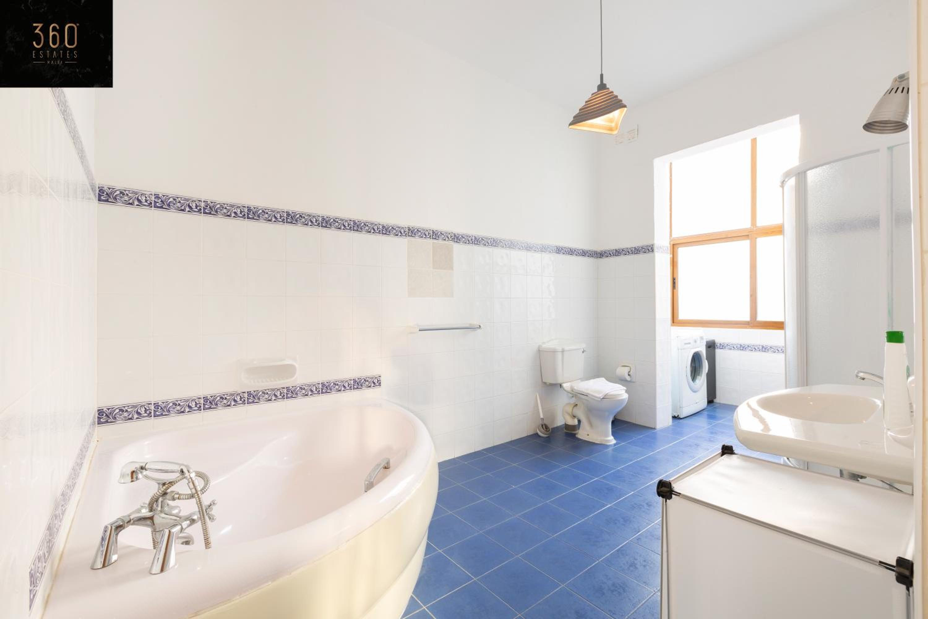 Spacious Villa with Private Pool & BBQ in St'Pauls by 360 Estates photo 3