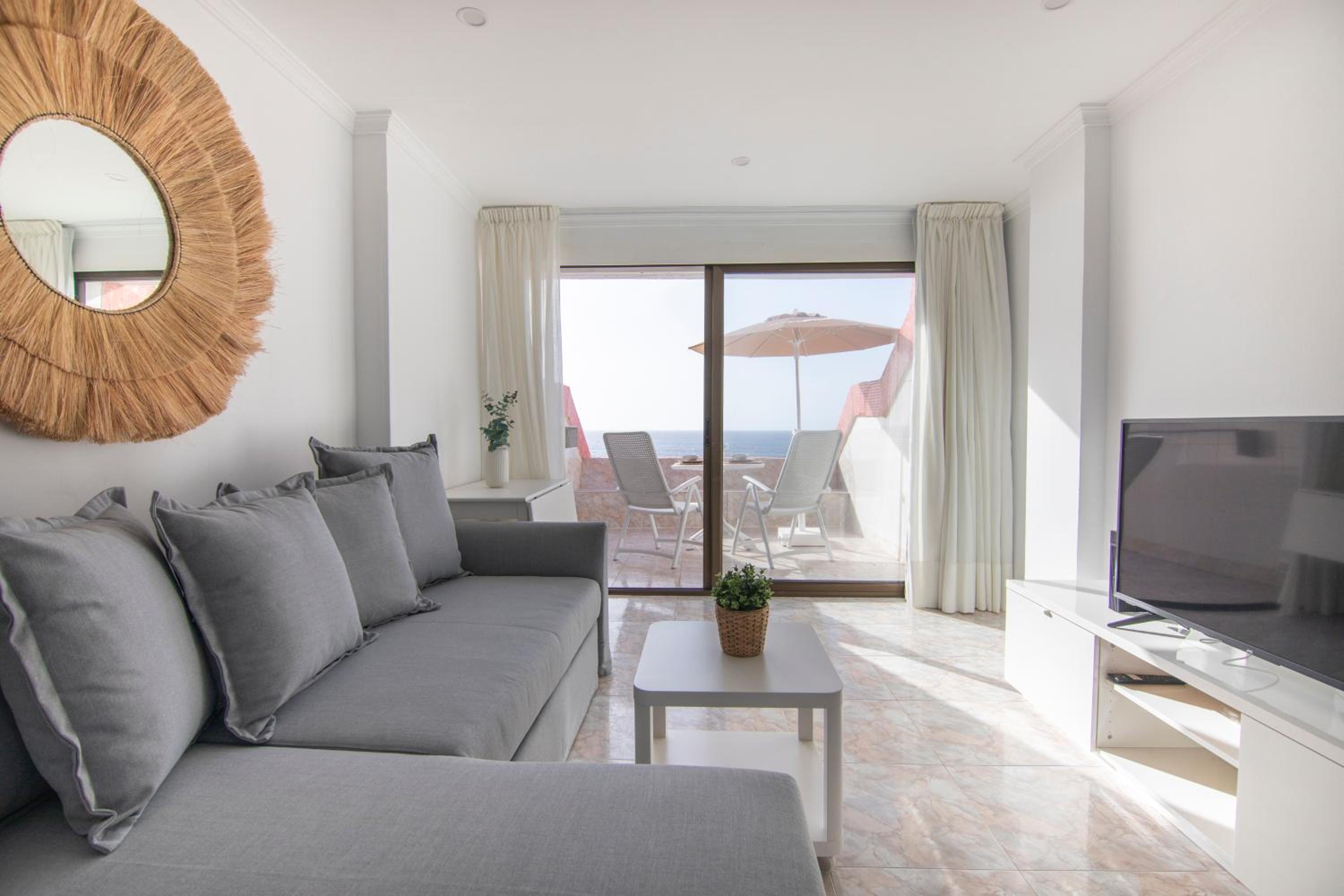 Apartamento frente a la playa de Las Canteras C68
