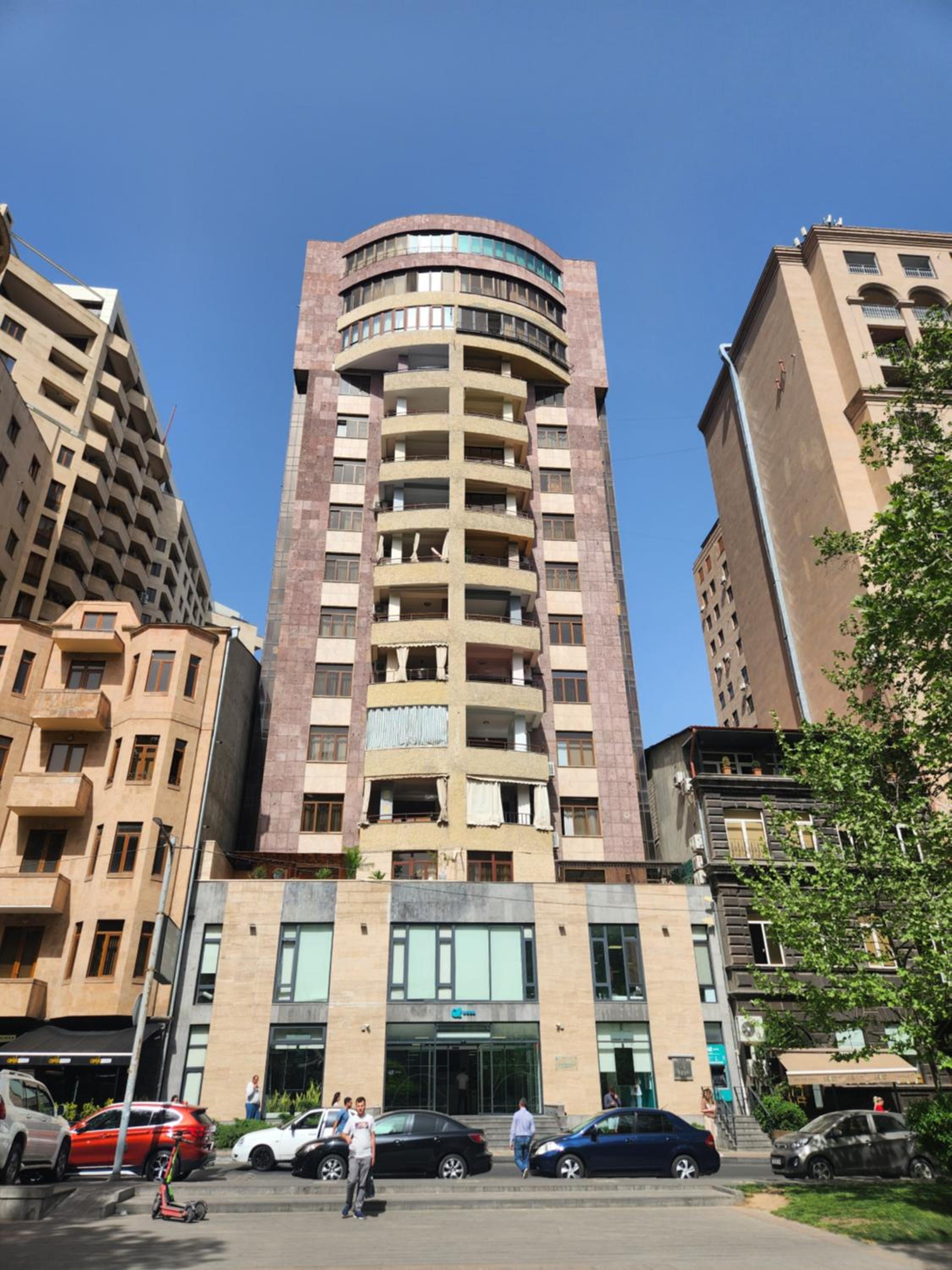 Aram Street Apartment