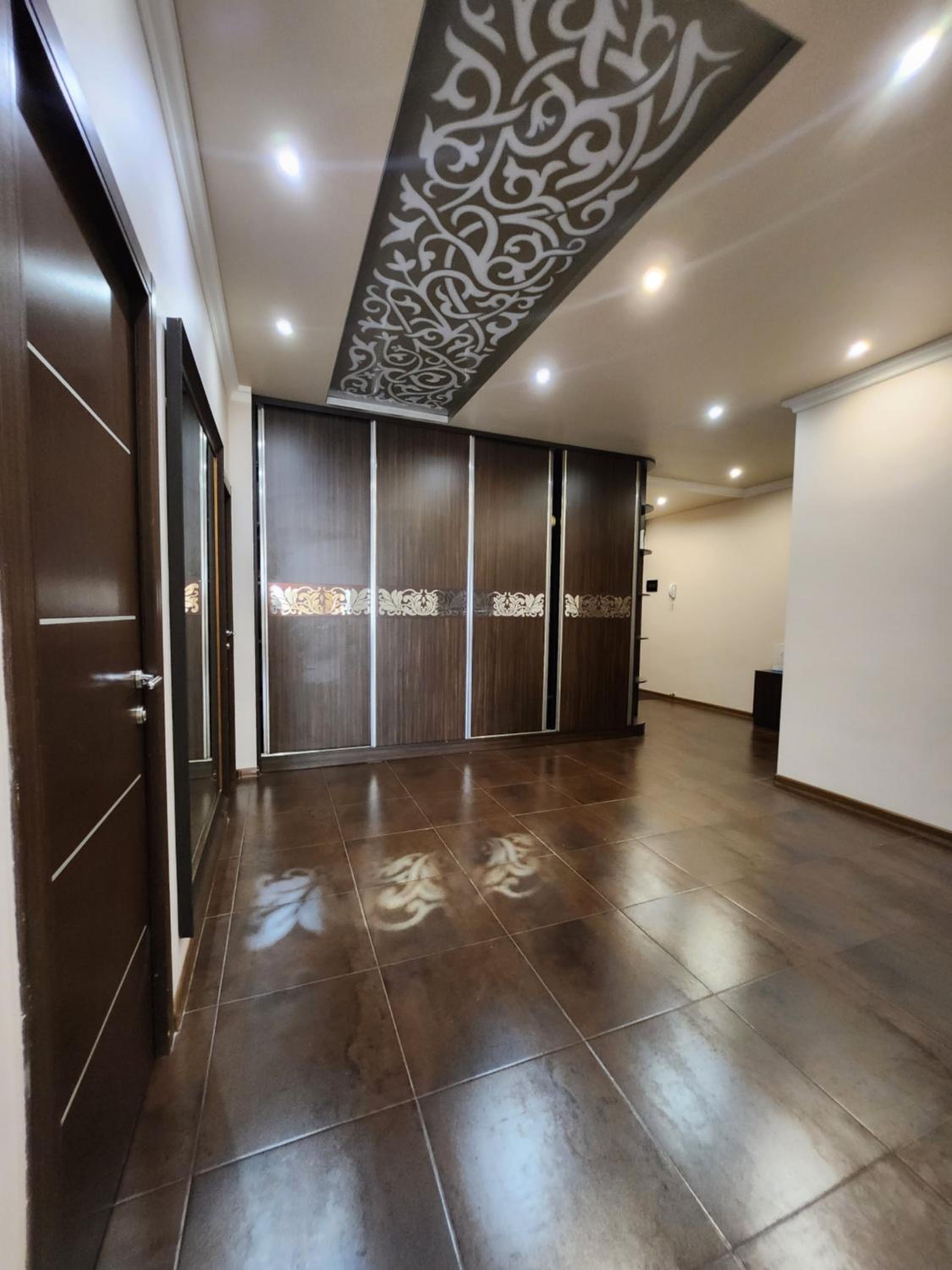 Aram Street Apartment