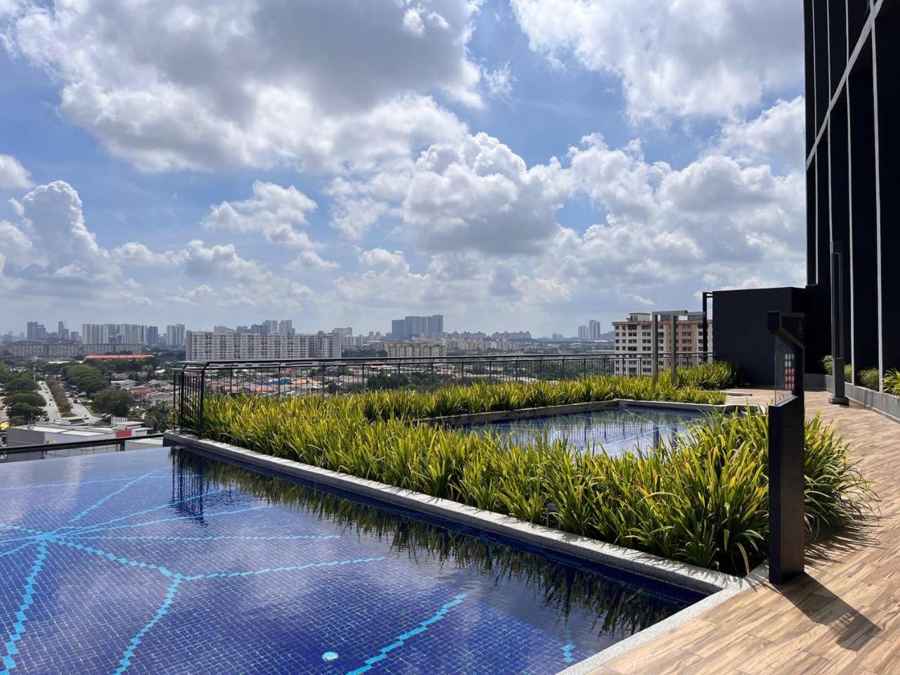 MT Apartment @ Aera Residence PJ photo 7