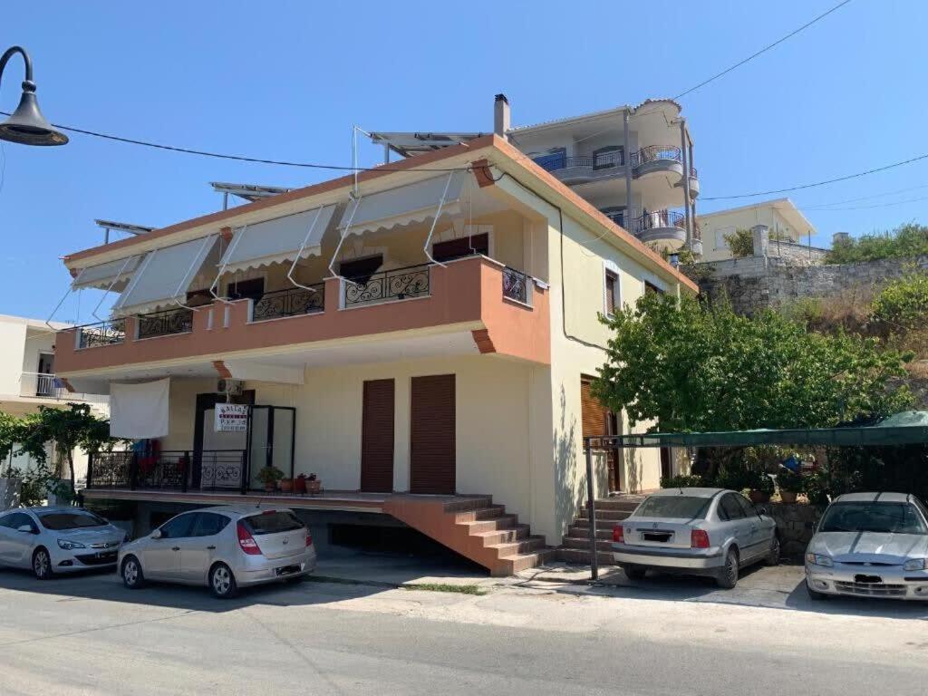 Ballas seaview apartment photo 3