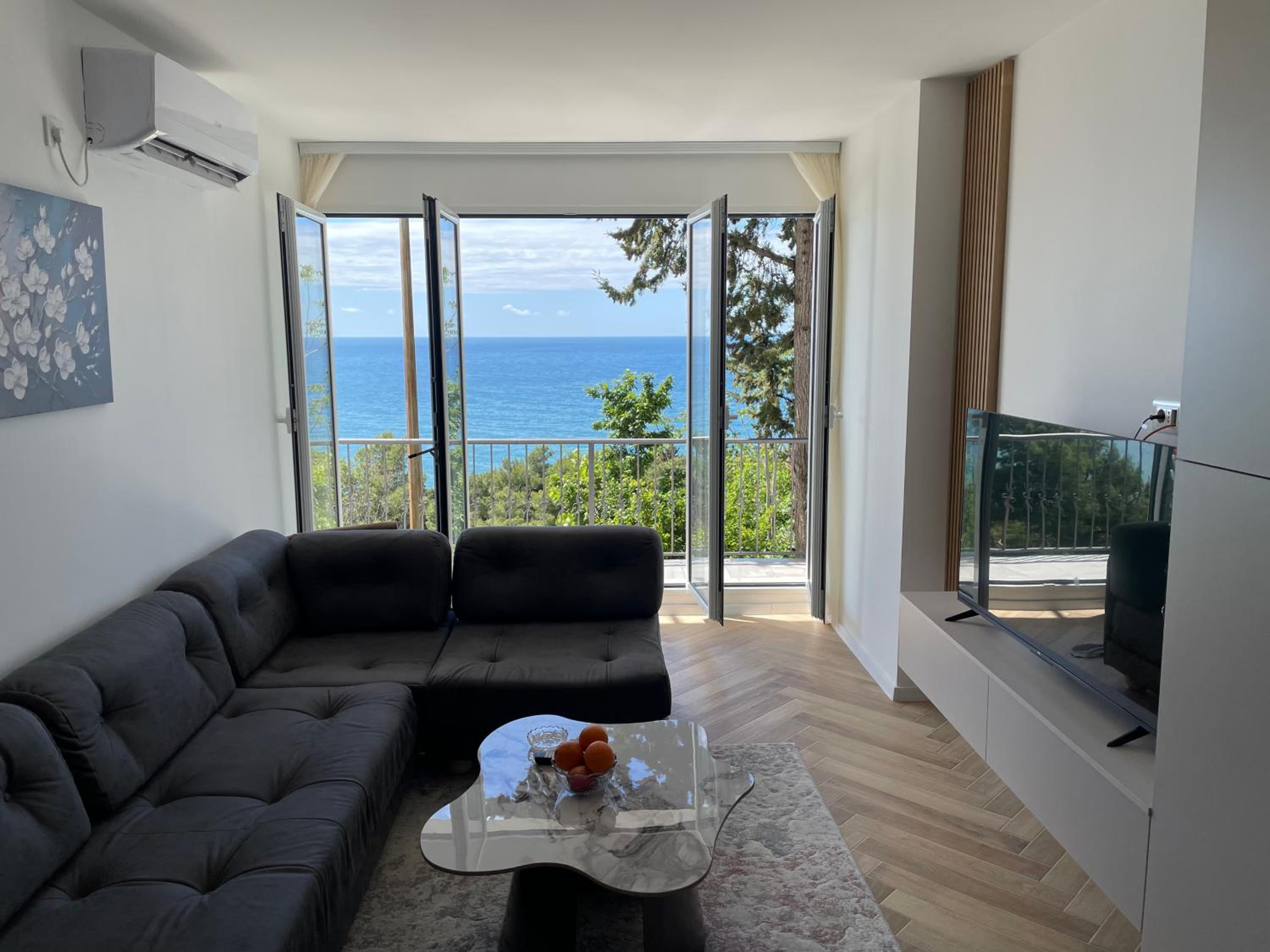 Pine forest apartment photo 5