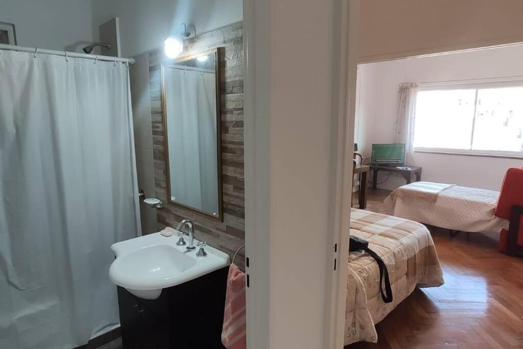 Hermoso departamento en pleno Obelisco- Corrientes1