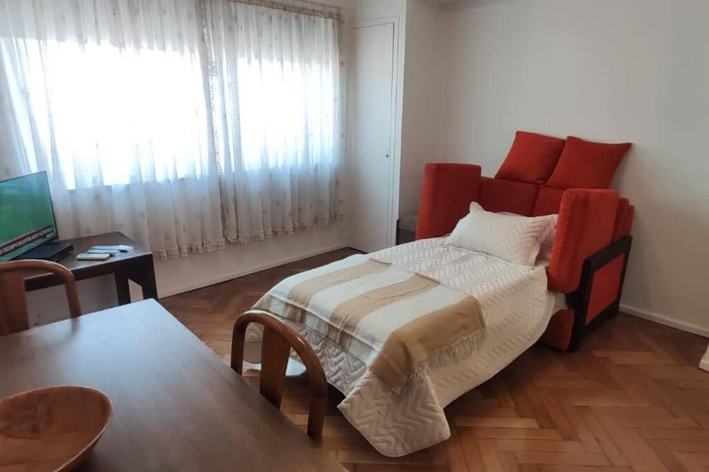 Hermoso departamento en pleno Obelisco- Corrientes1