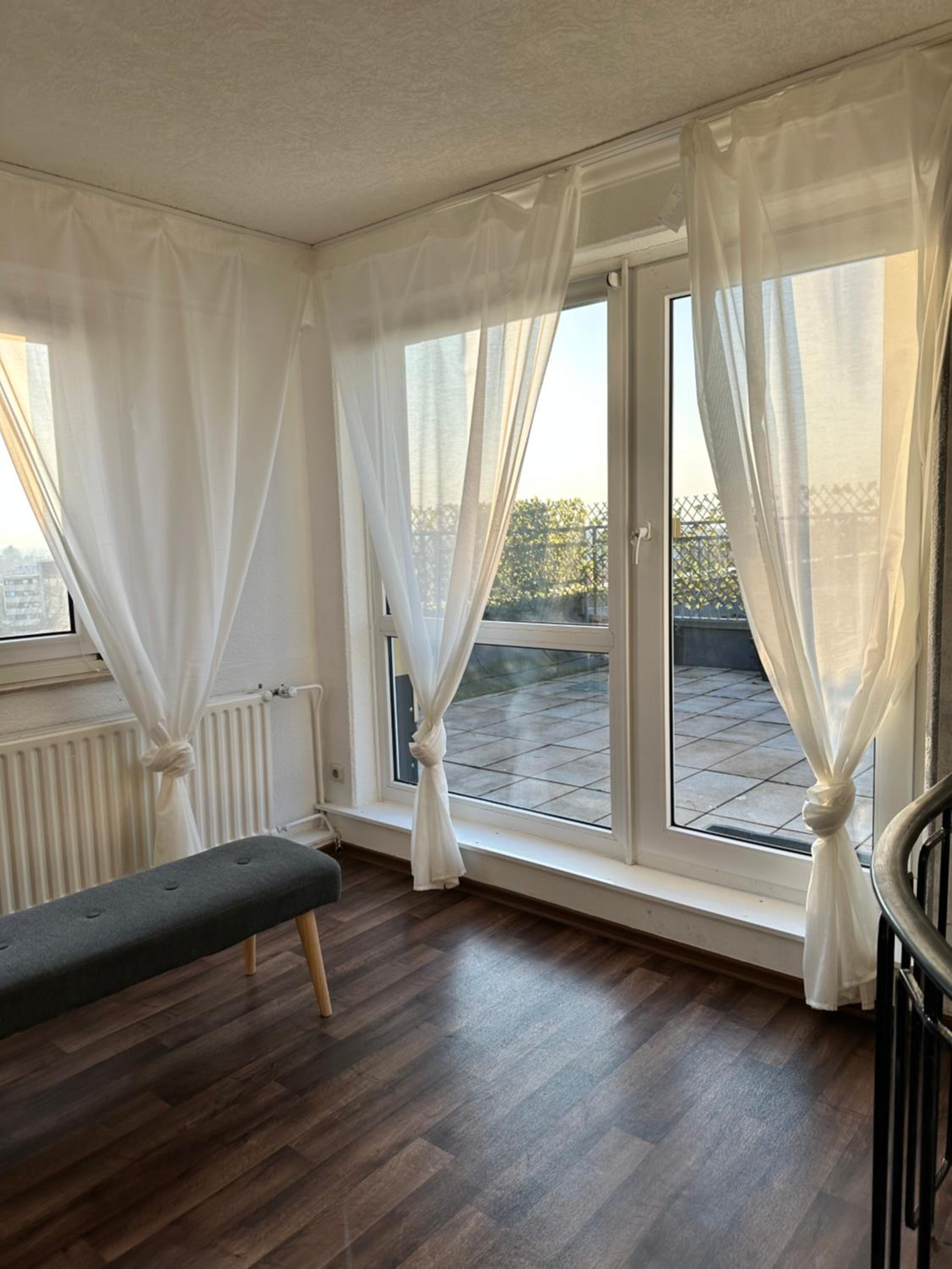 Maisonette Penthouse Laatzen - 5 min to Messe