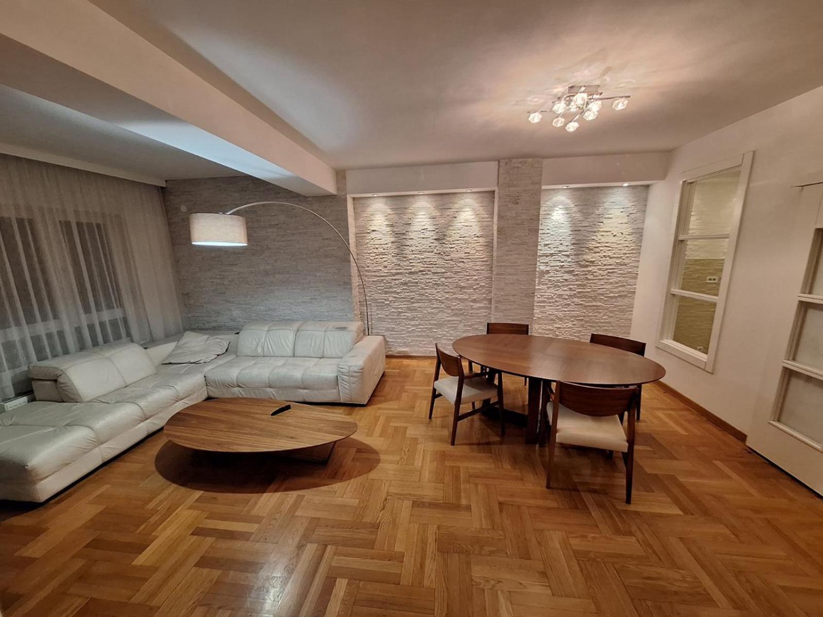 PENTHAUS apartment