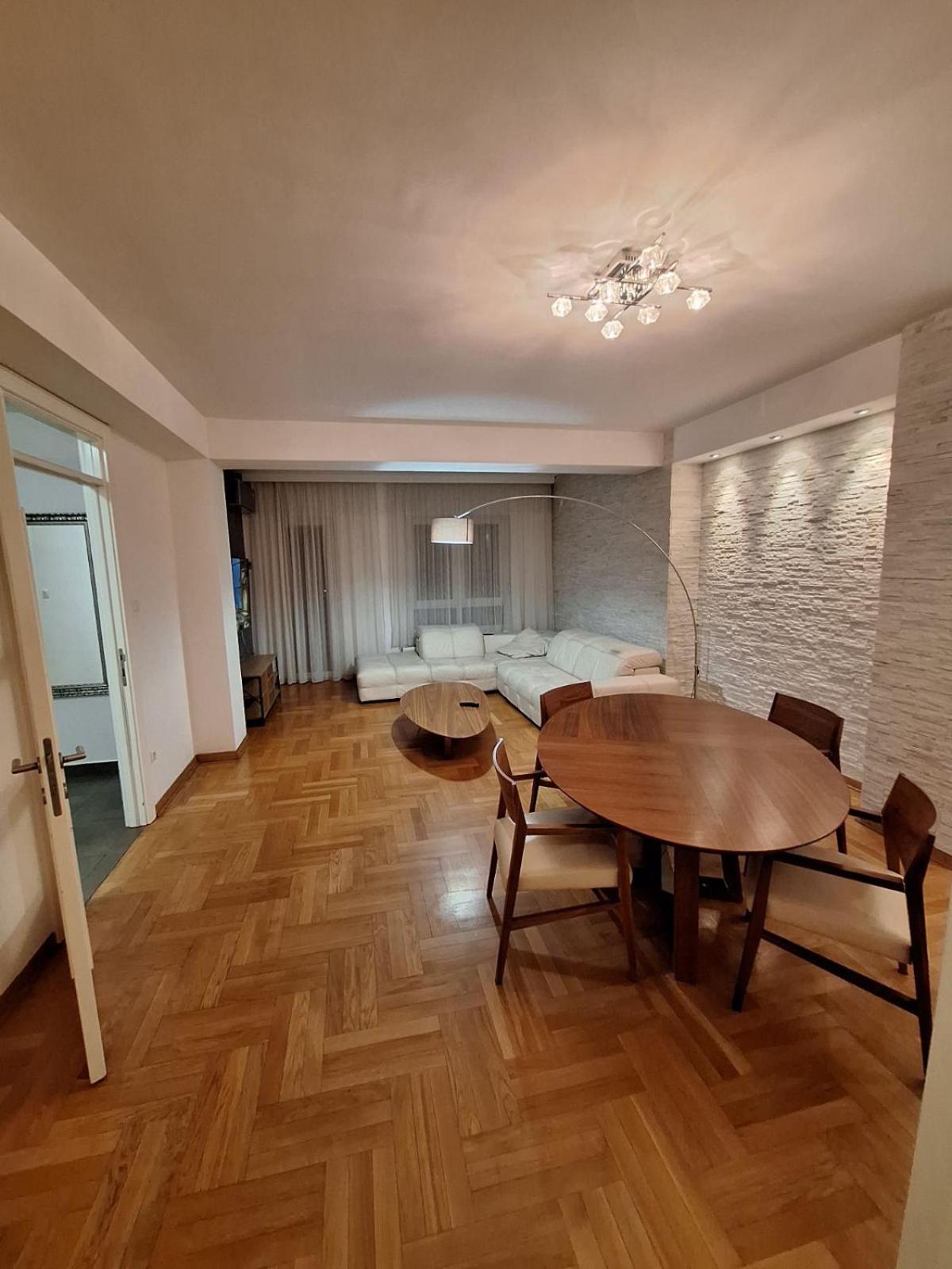 PENTHAUS apartment